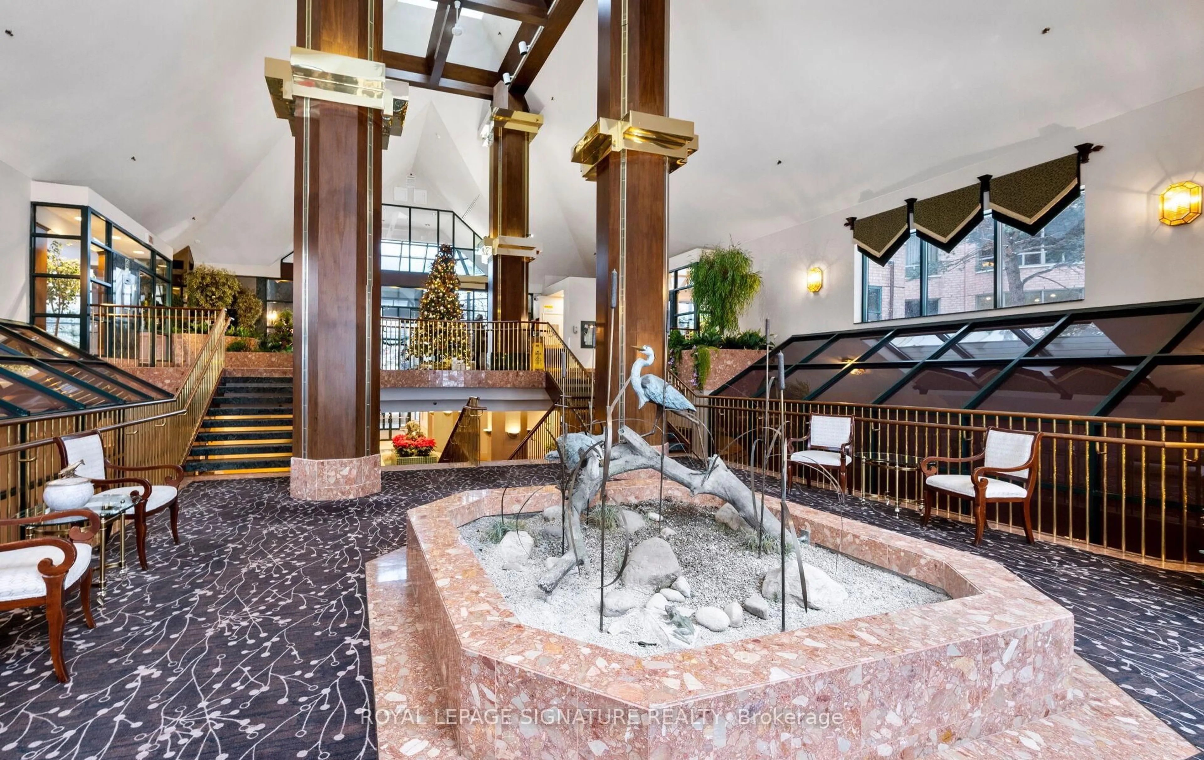 Lobby for 1200 Don Mills Rd #315, Toronto Ontario M3B 3N8