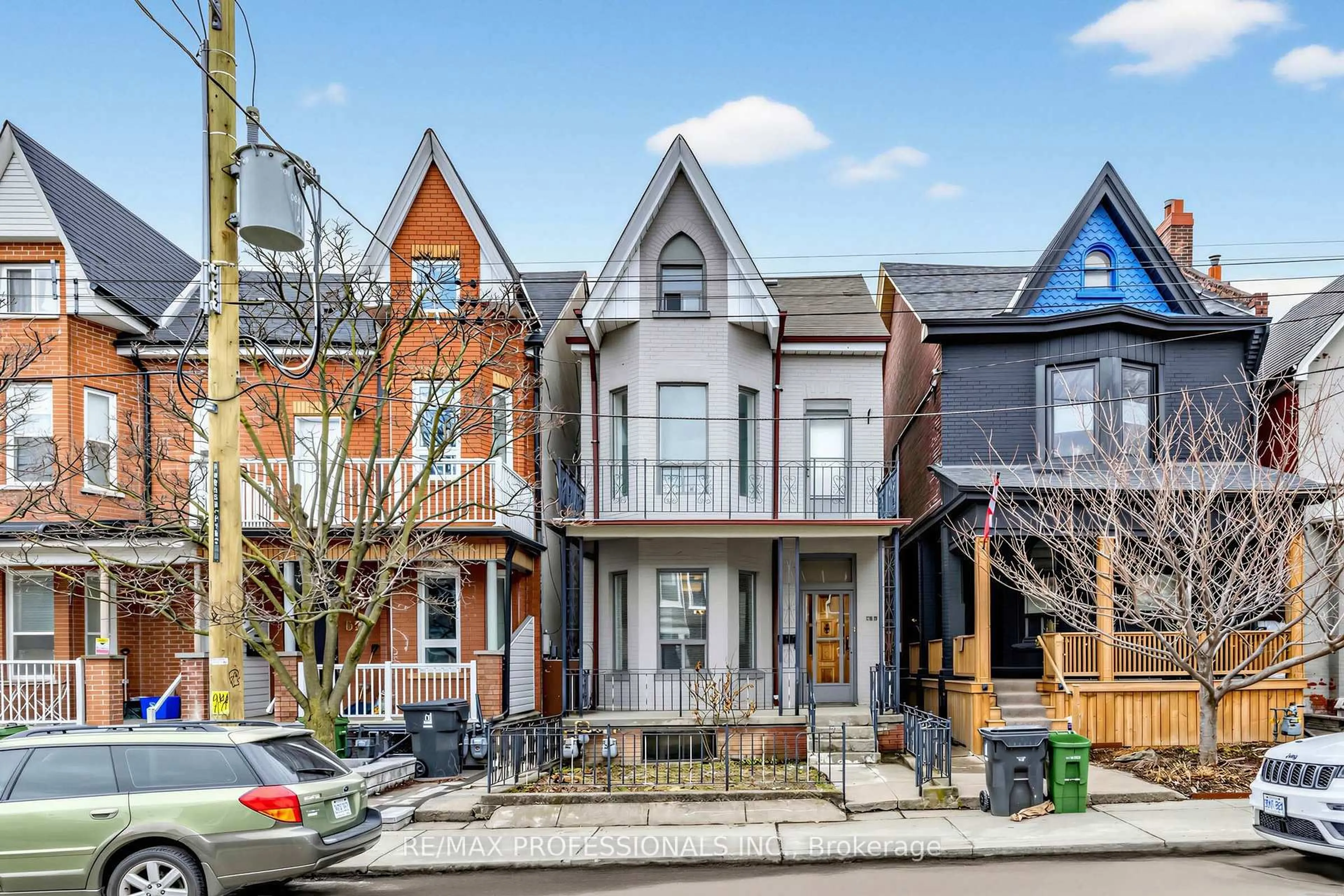 Home with brick exterior material, street for 164 Markham St, Toronto Ontario M6J 2G6