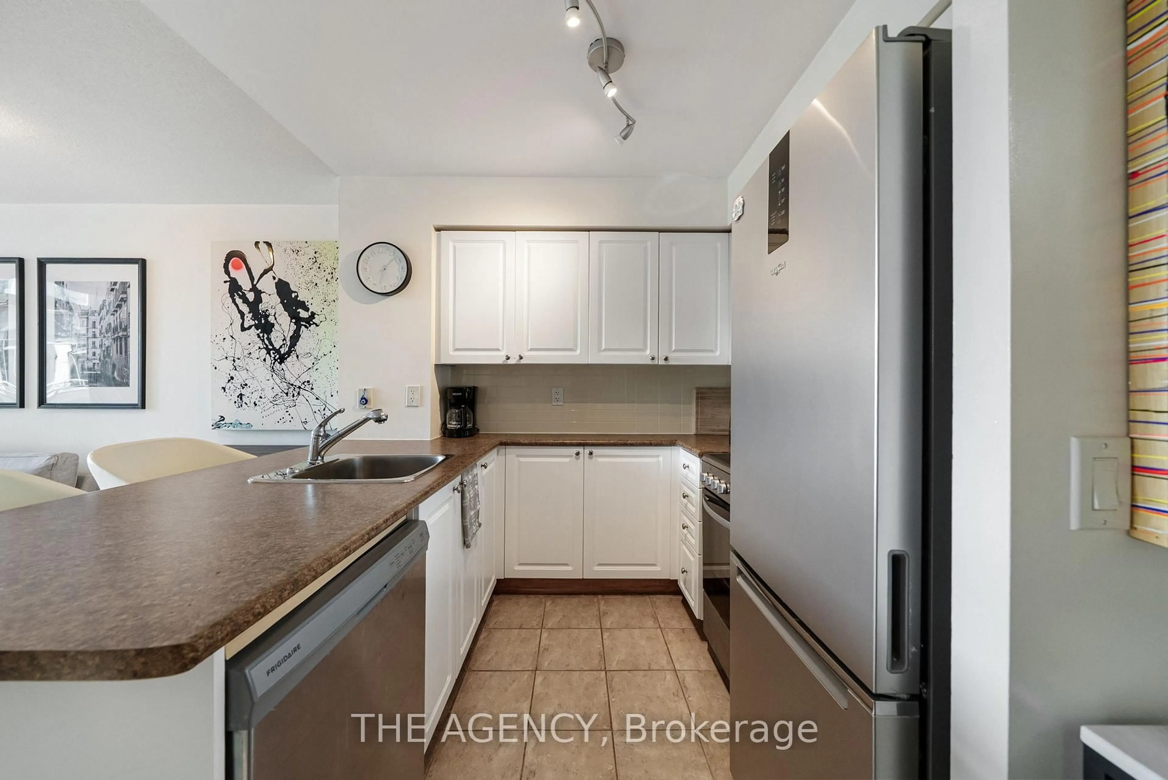 Standard kitchen, unknown for 50 Lynn Williams St #504, Toronto Ontario M6K 3R9