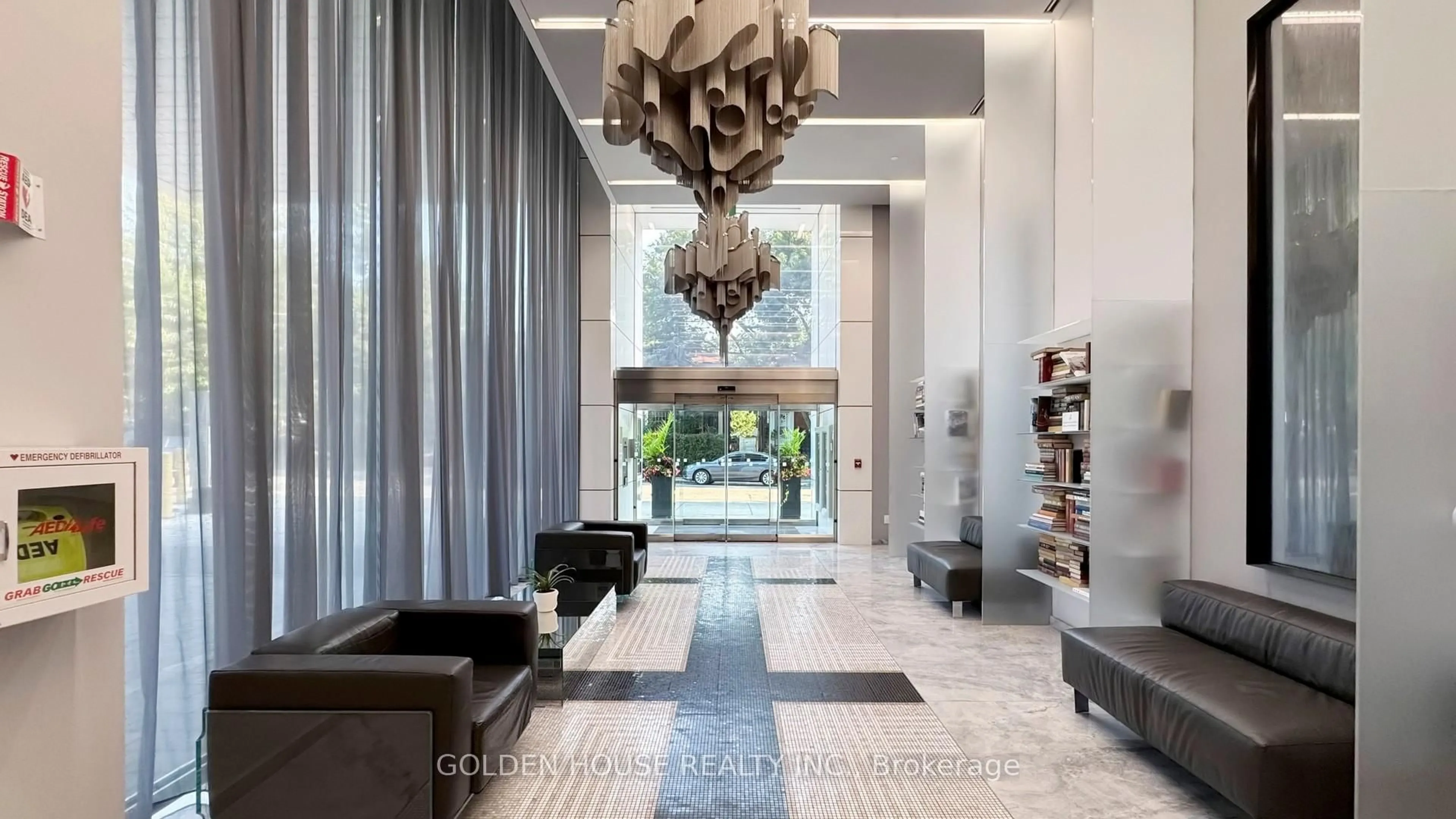Lobby for 8 Hillsdale Ave #735, Toronto Ontario M4S 0B2