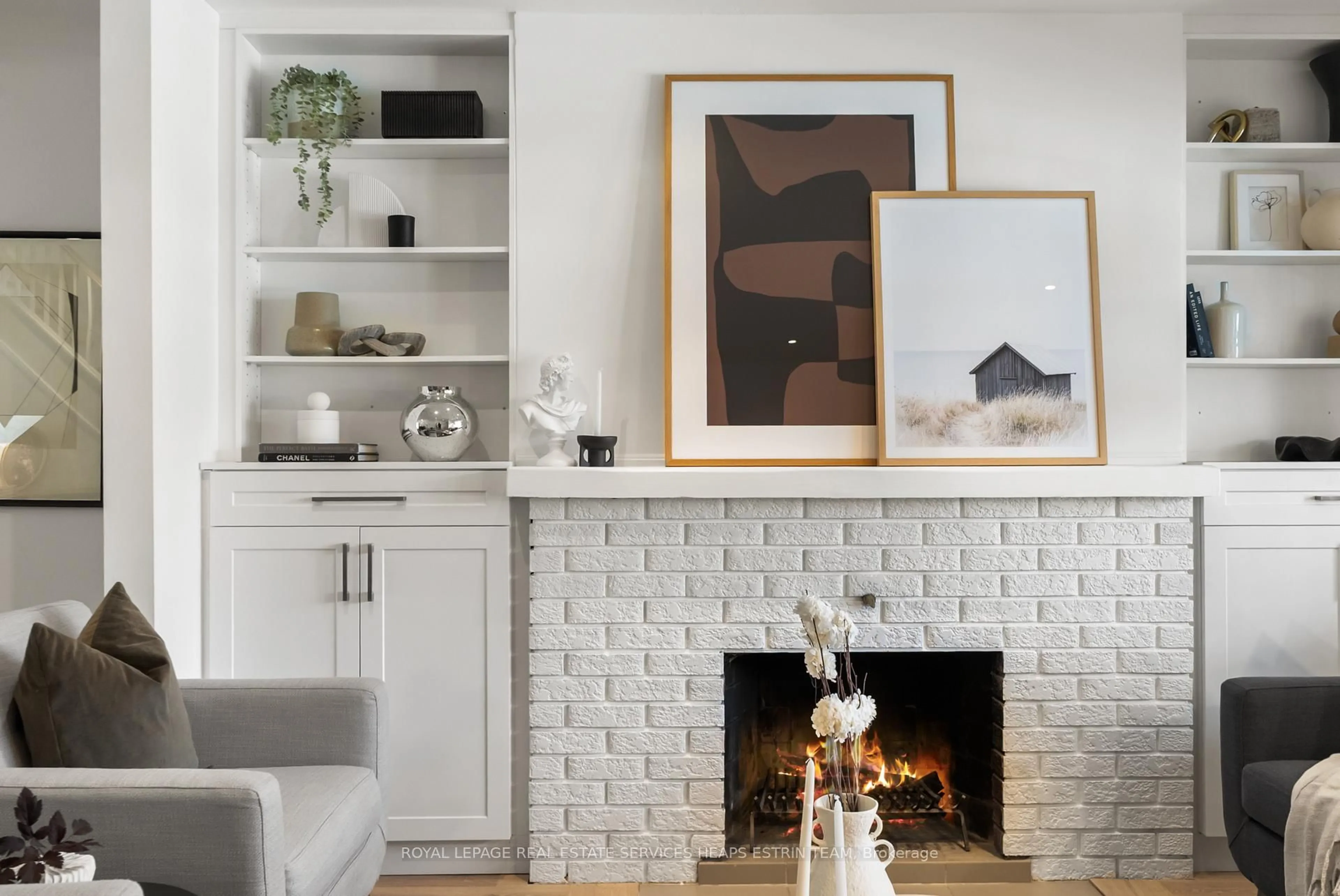 Living room with furniture, ceramic/tile floor for 130 Donegall Dr, Toronto Ontario M4G 3G8