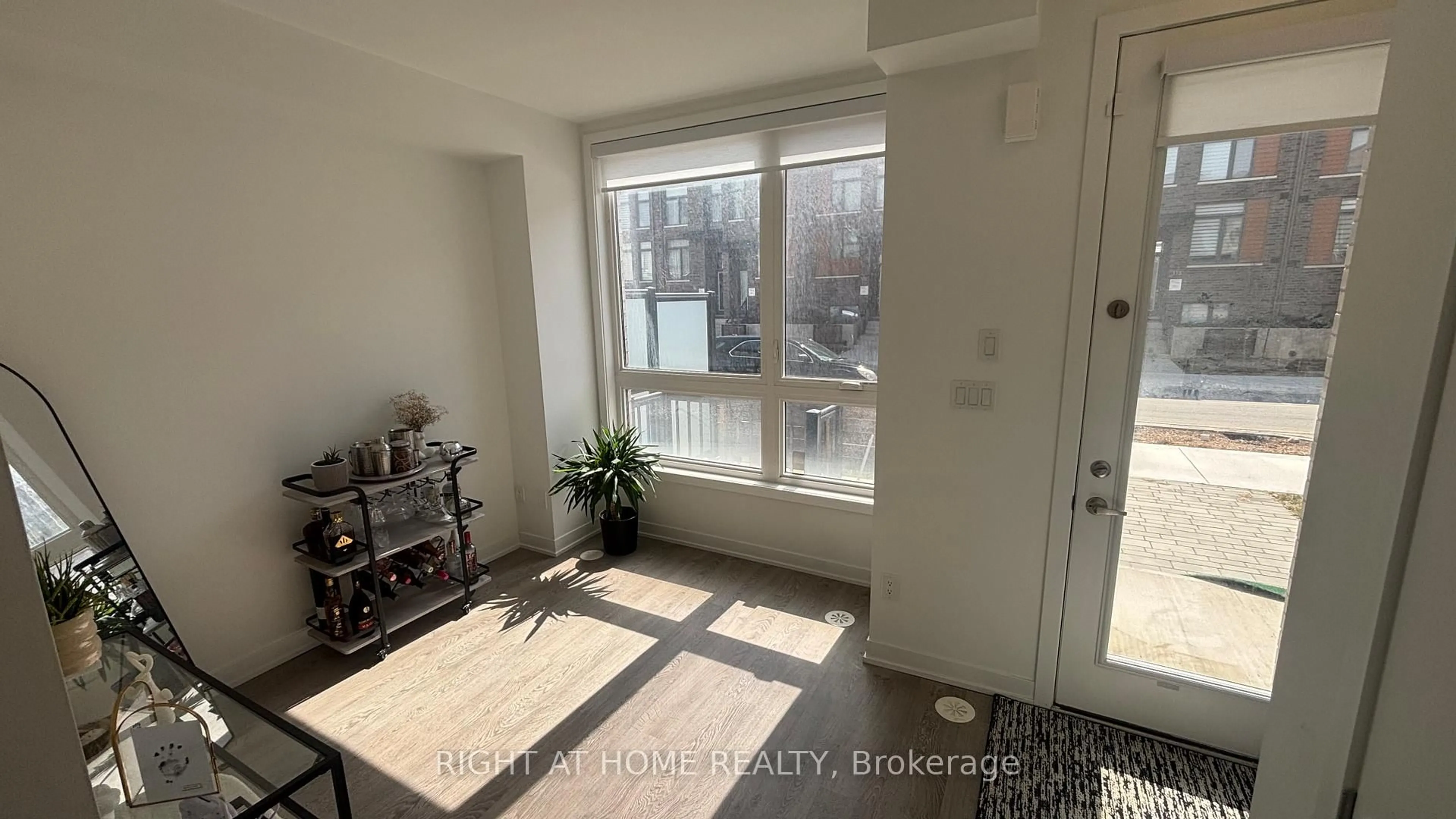 A pic of a room for 110 Green Gardens Blvd, Toronto Ontario M6A 0E5