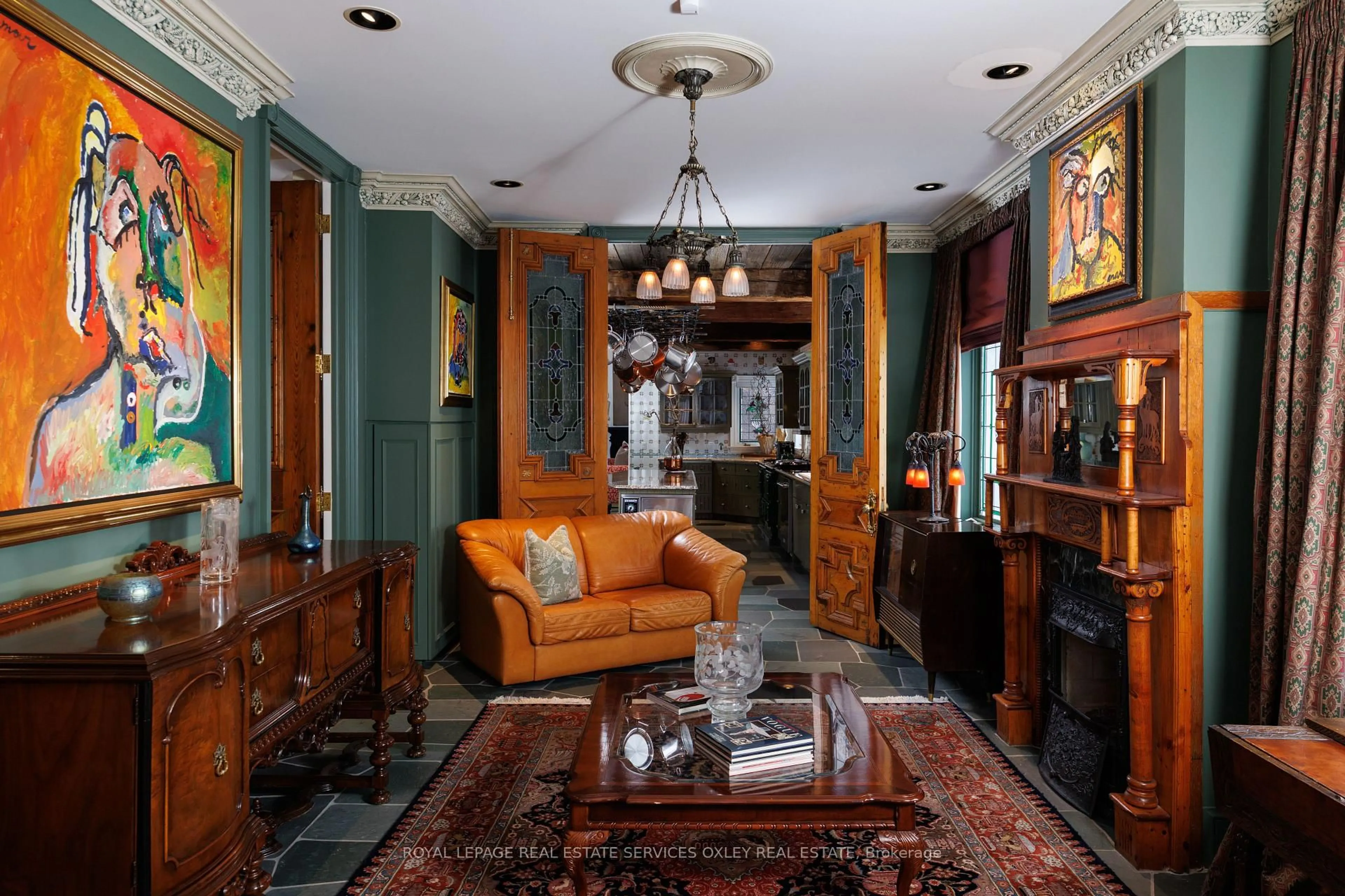 Unknown for 5 Castle Frank Cres, Toronto Ontario M4W 3A2