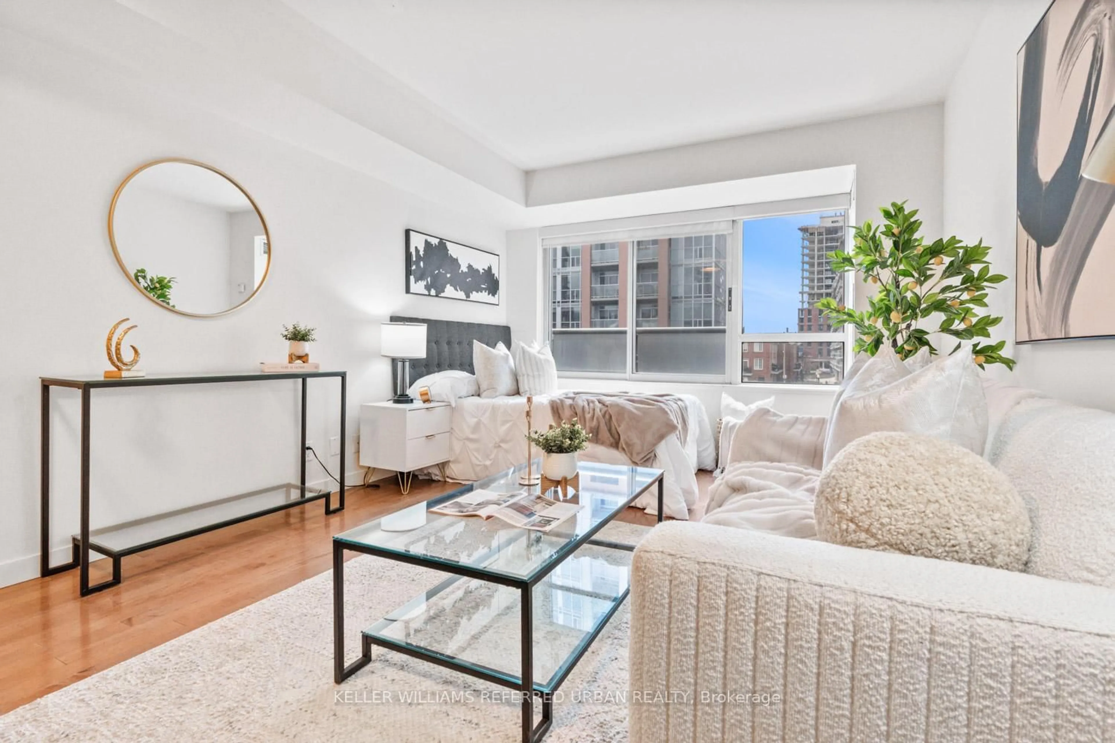 Living room with furniture, unknown for 1005 King St #341, Toronto Ontario M6K 3M8