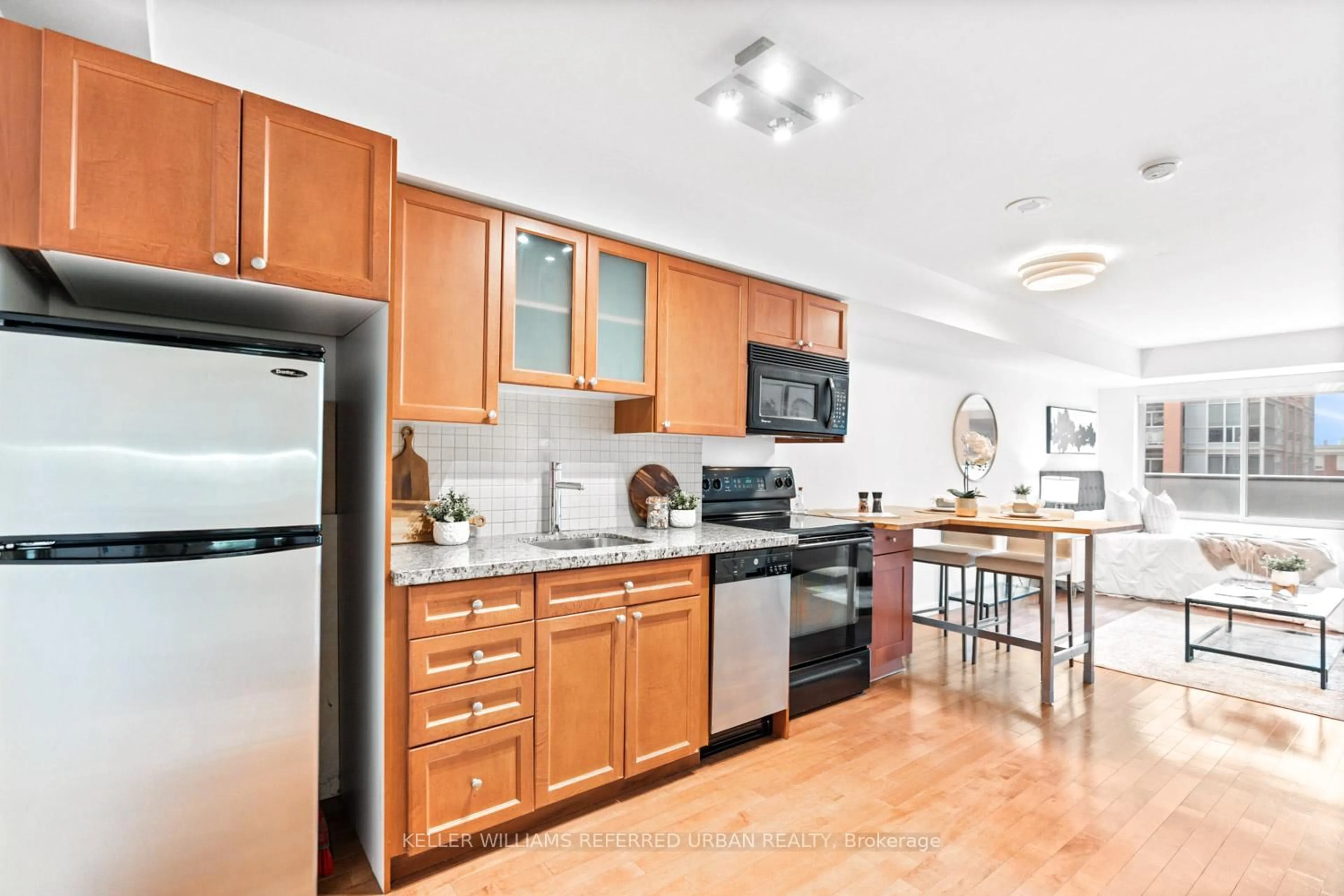Open concept kitchen, unknown for 1005 King St #341, Toronto Ontario M6K 3M8