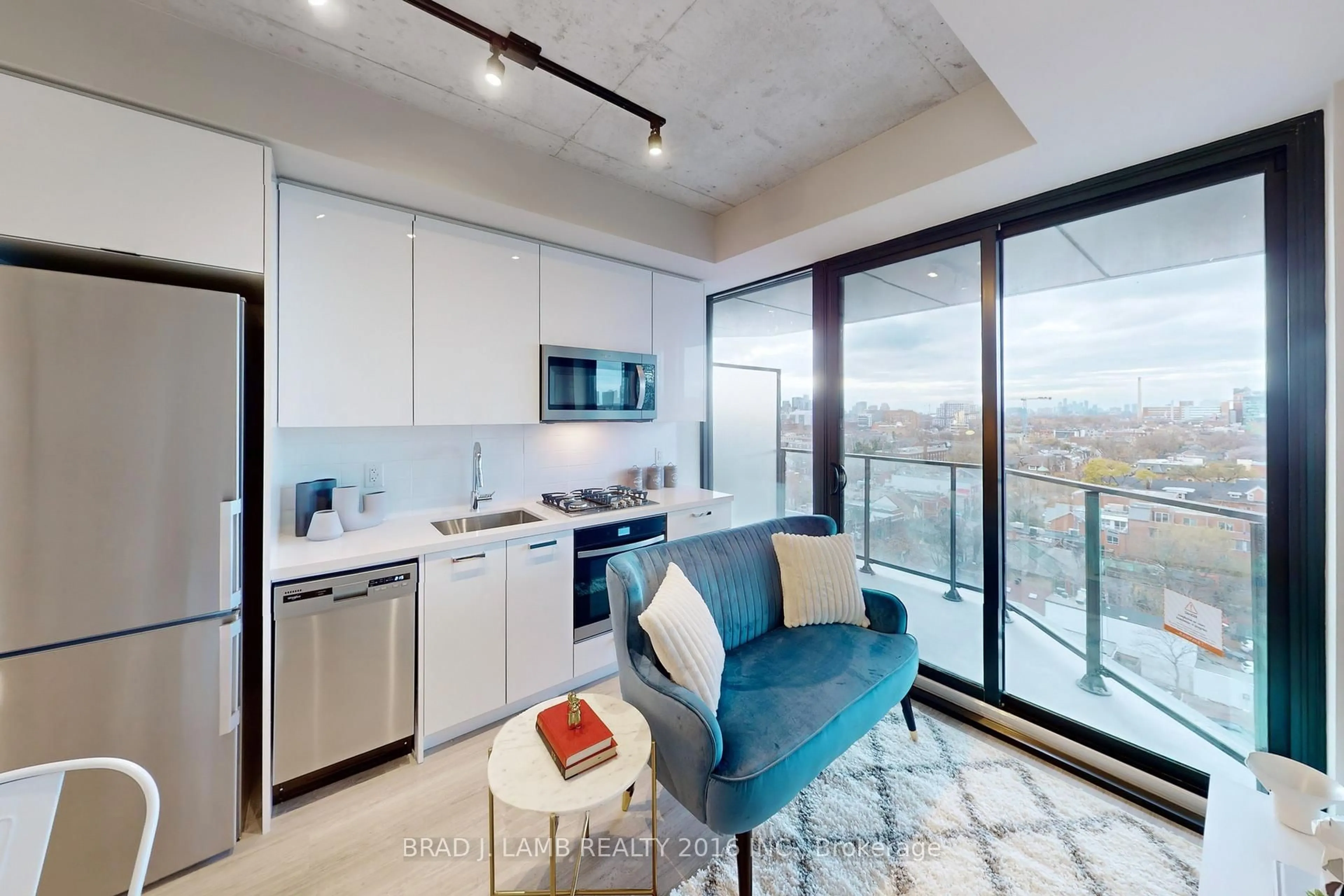 Open concept kitchen, unknown for 195 McCaul St #1014, Toronto Ontario M5T 0E5