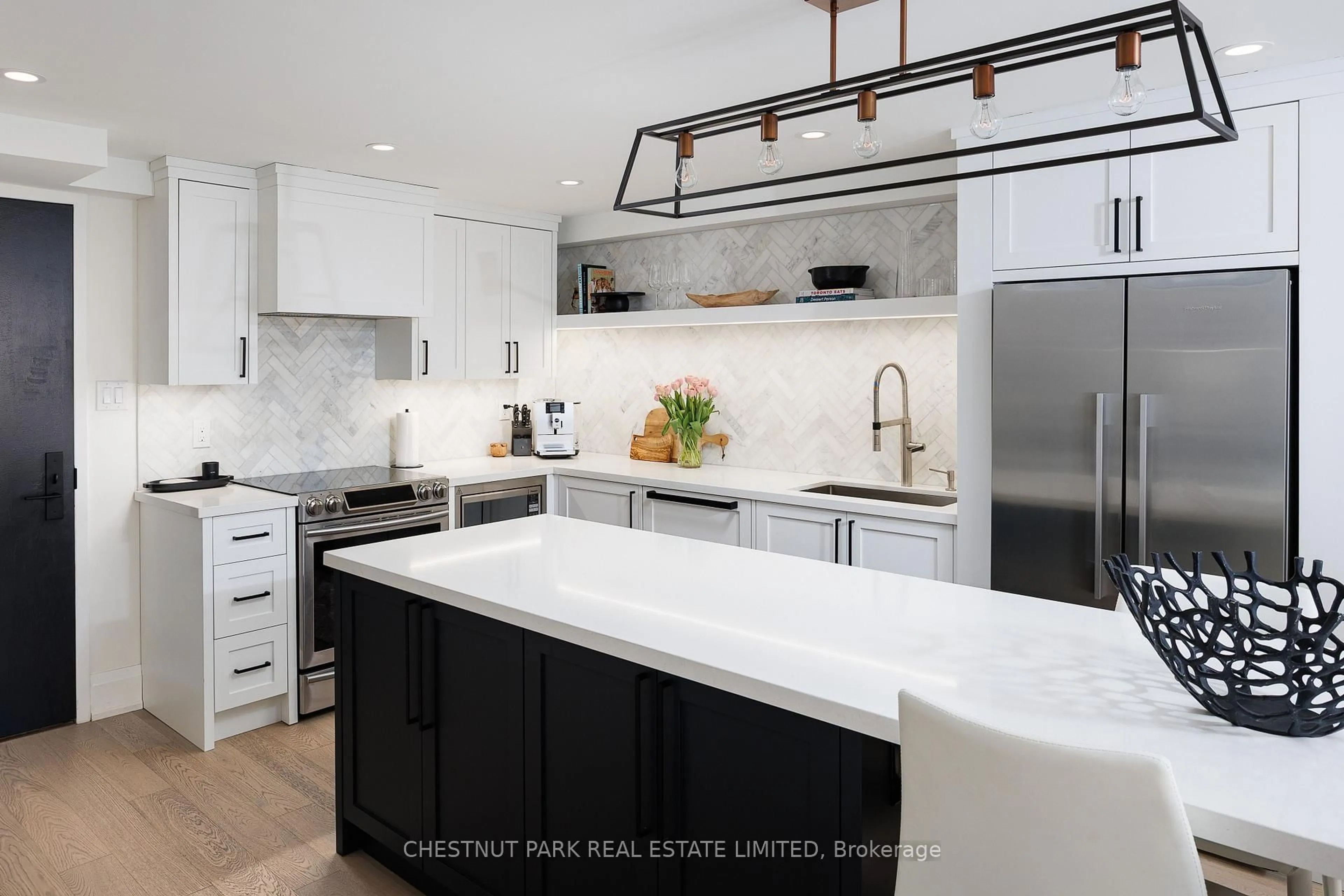 Contemporary kitchen, ceramic/tile floor for 40 Oaklands Ave #203, Toronto Ontario M4V 2Z3