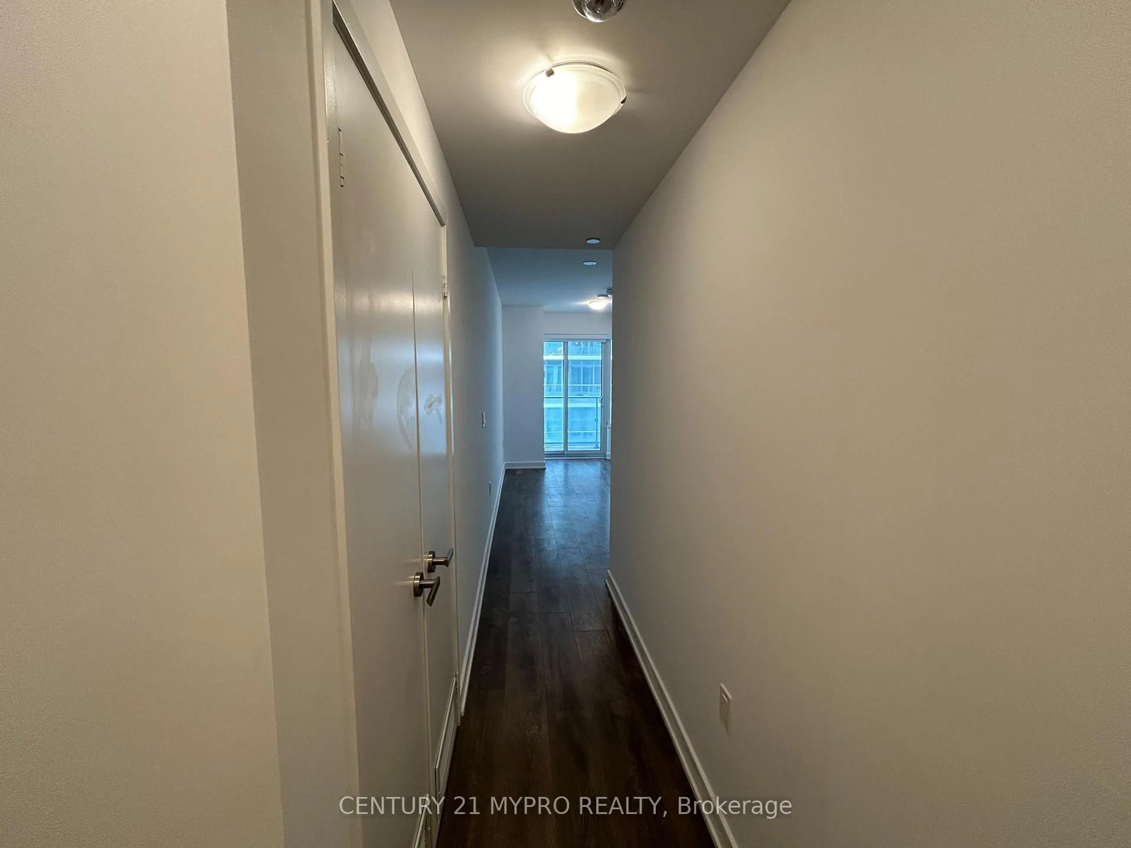 A pic of a room for 195 Redpath Ave #2714, Toronto Ontario M4P 0E4