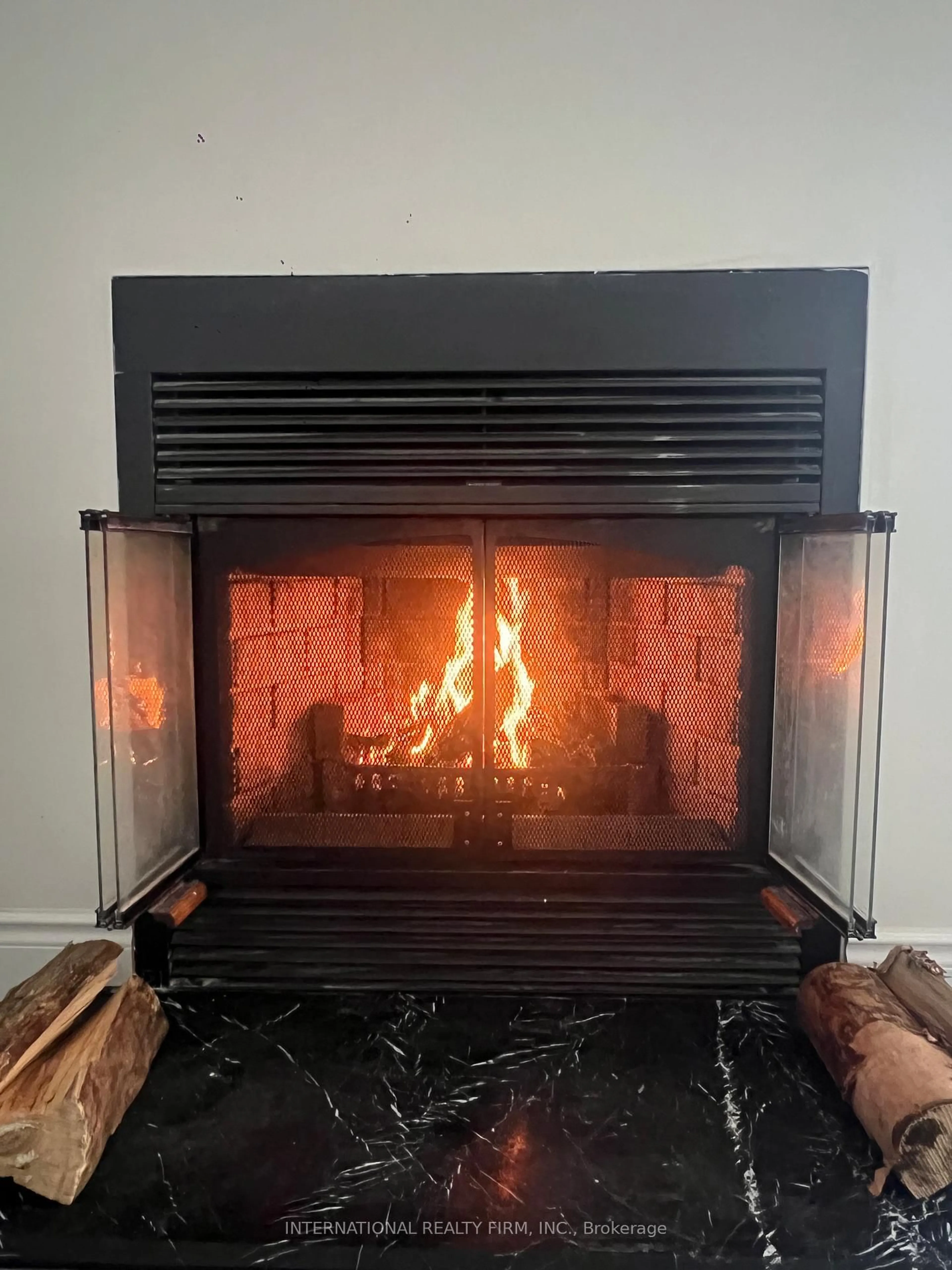 A pic of a room for 65 Scadding Ave #PH5, Toronto Ontario M5A 4L1