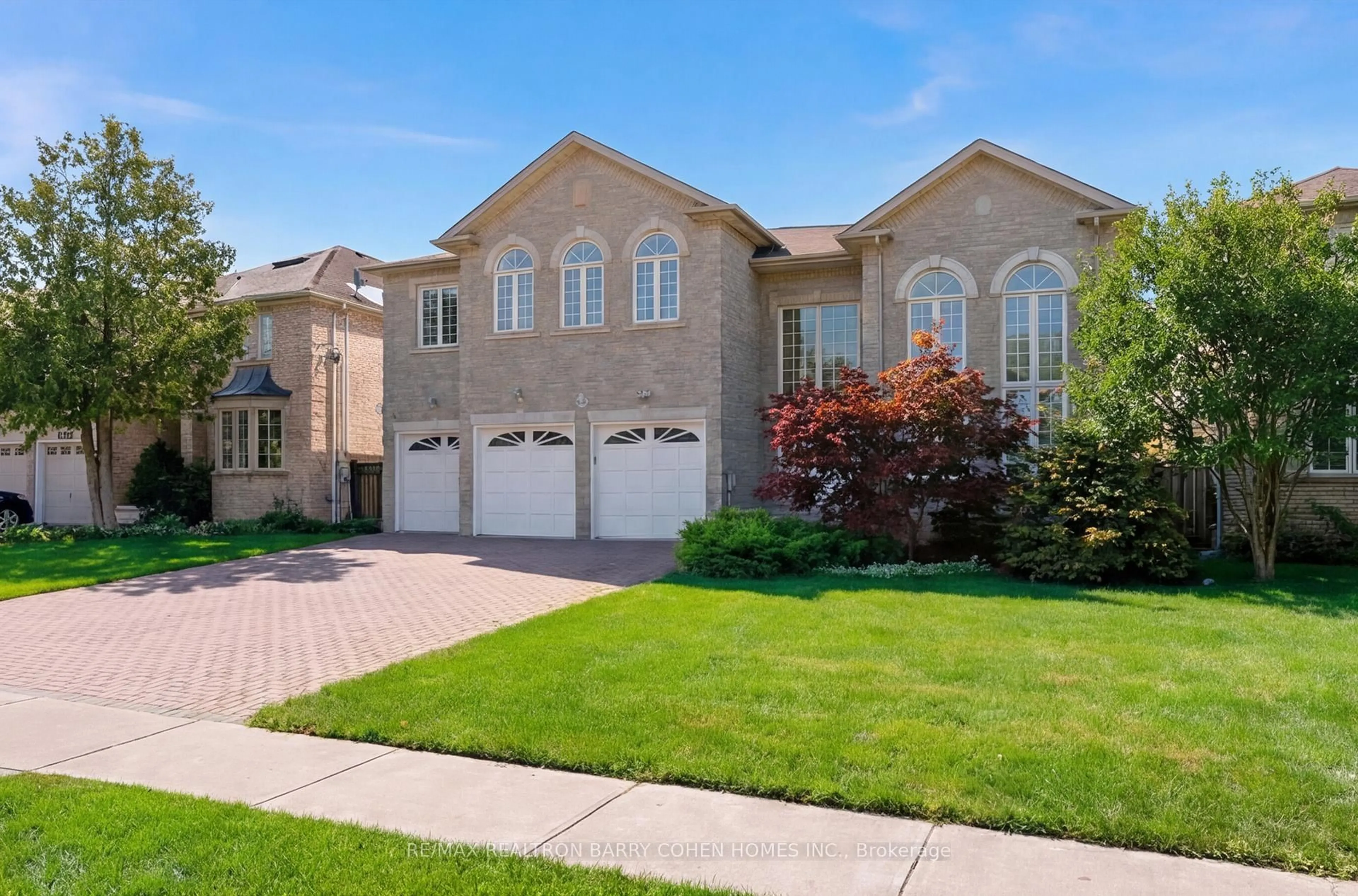 Home with brick exterior material, street for 19 Risebrough Ave, Toronto Ontario M2M 2E2