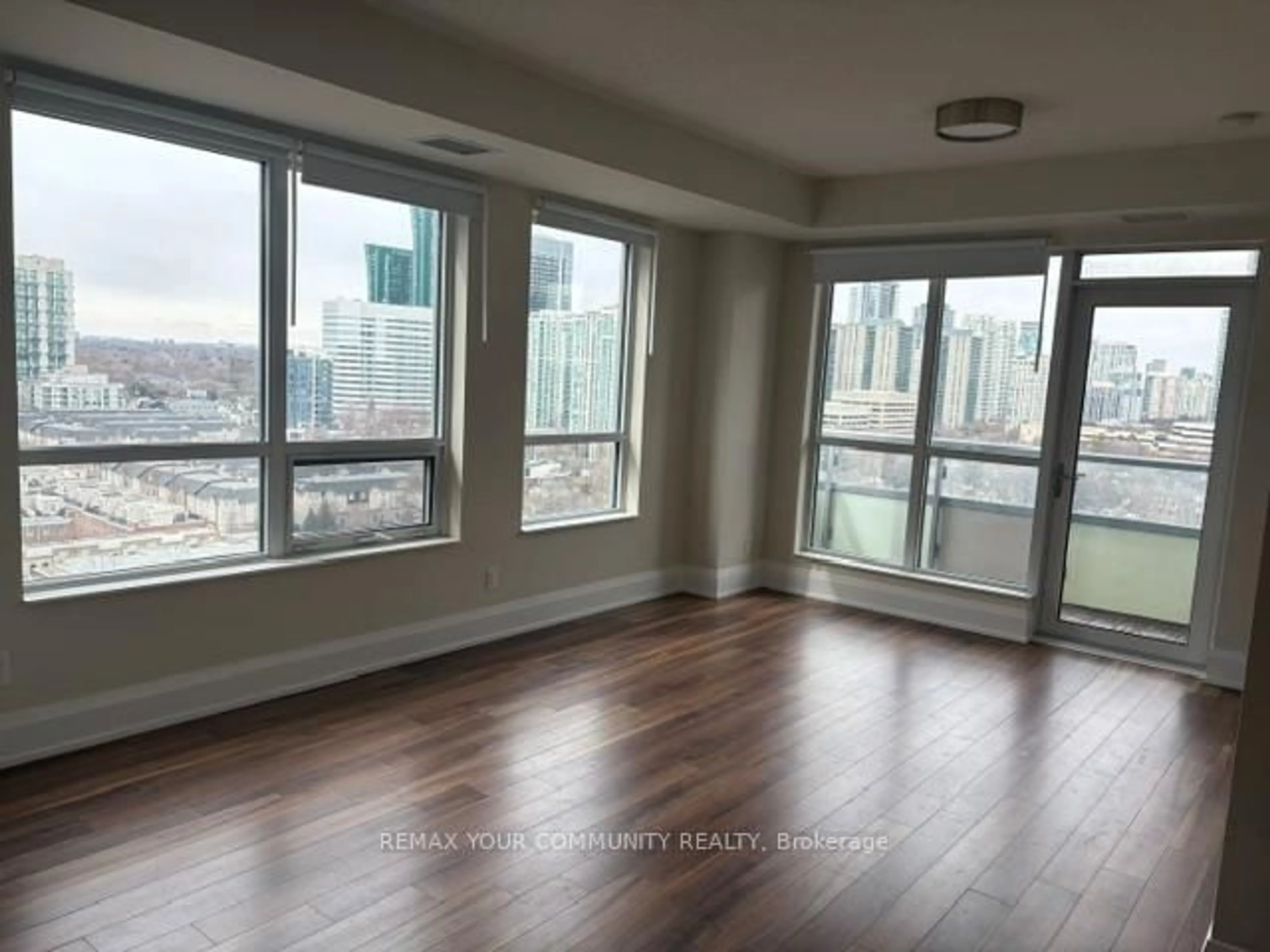 A pic of a room for 120 Harrison Garden Blvd #1512, Toronto Ontario M2N 0H1