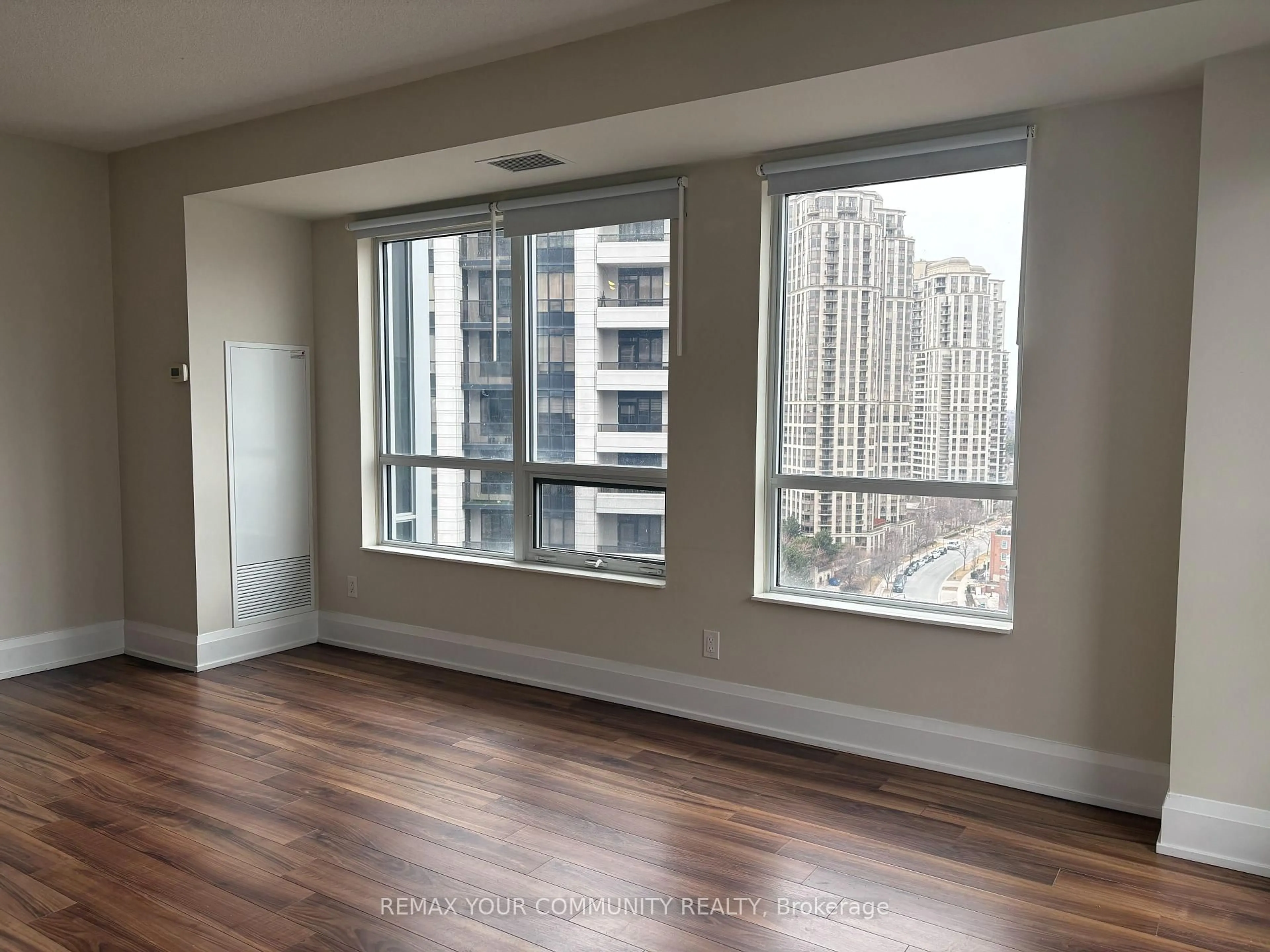 A pic of a room for 120 Harrison Garden Blvd #1512, Toronto Ontario M2N 0H1