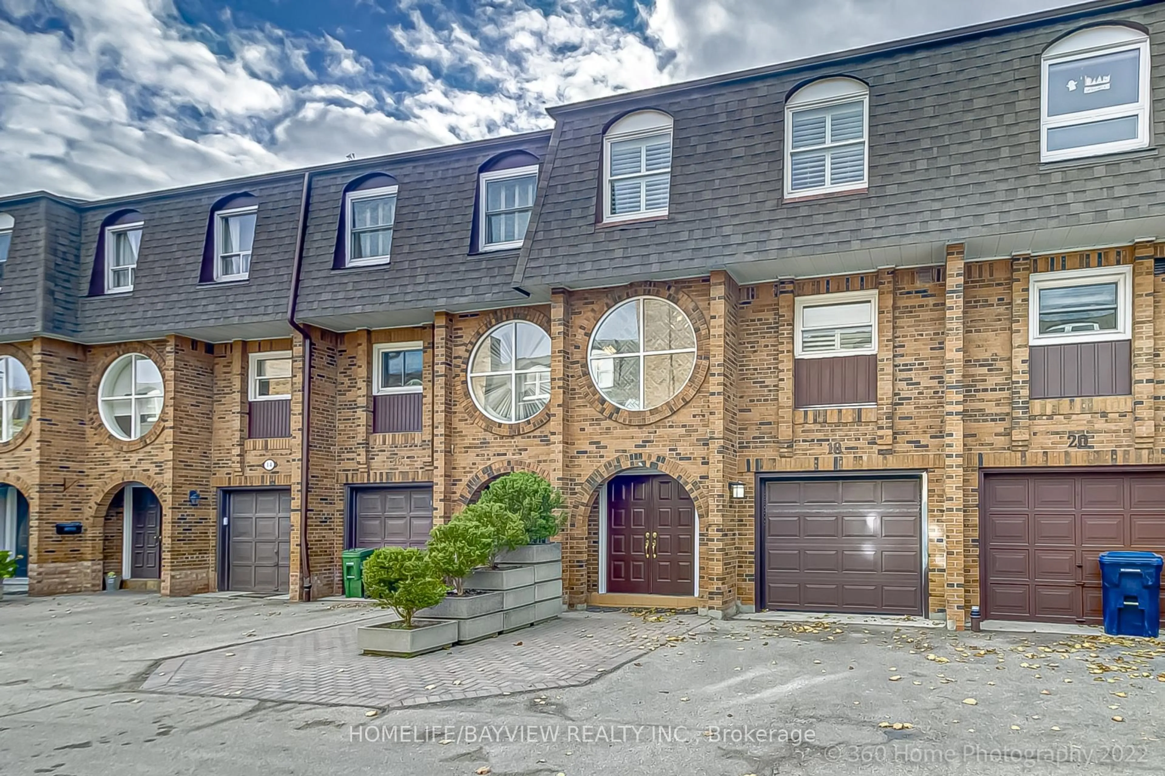 Home with brick exterior material, street for 18 Oaken Gate Way #18, Toronto Ontario M2P 2A1