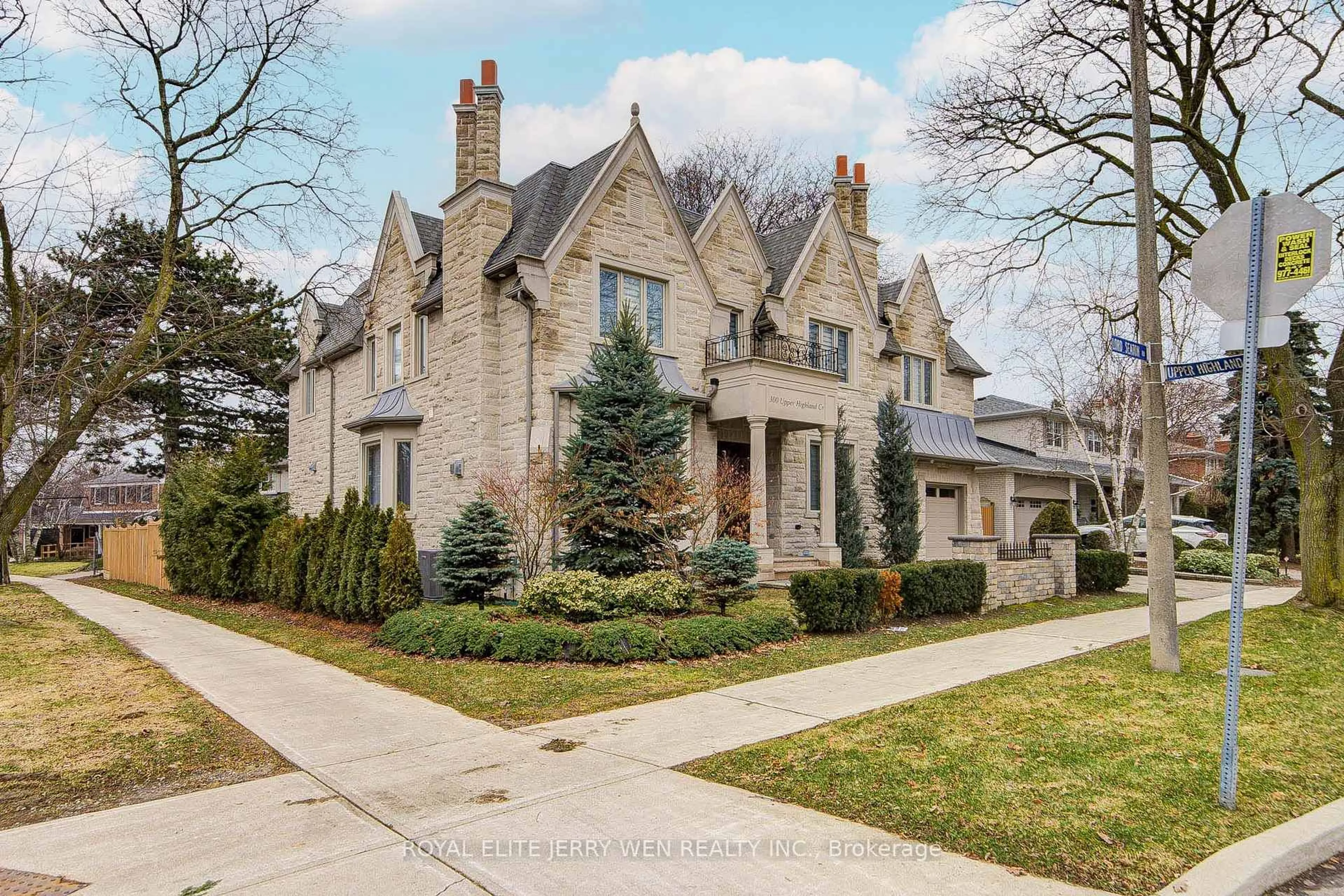 Home with brick exterior material, street for 300 Upper Highland Cres, Toronto Ontario M2P 1V5