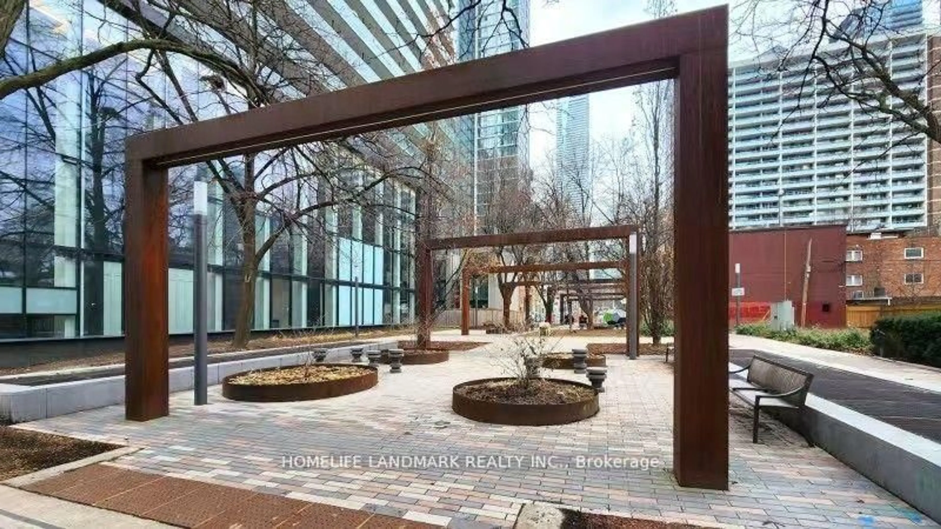 Patio, unknown for 17 Dundonald St #607, Toronto Ontario M4Y 1K3