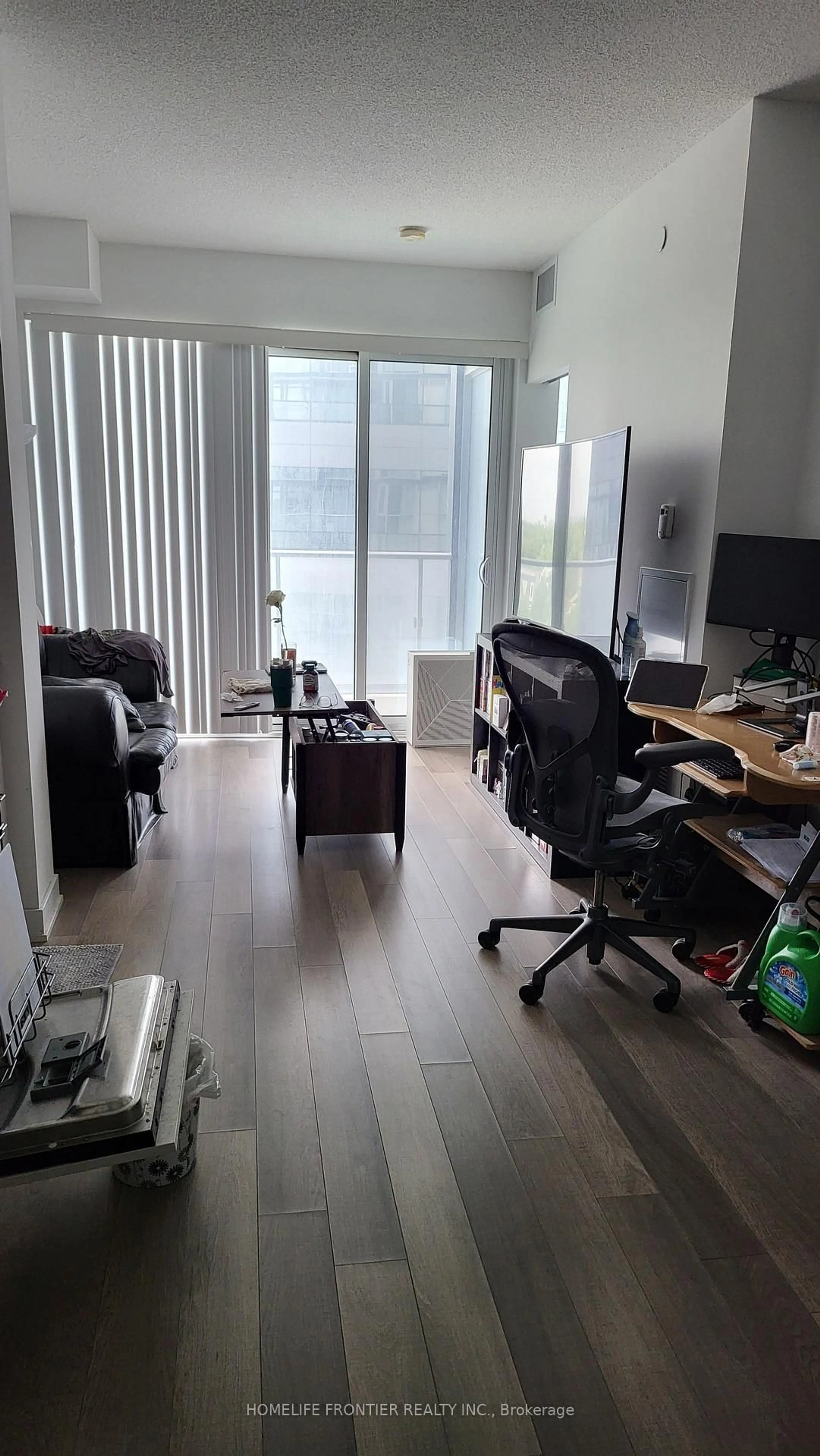 A pic of a room for 5180 Yonge St #704, Toronto Ontario M2N 5P6