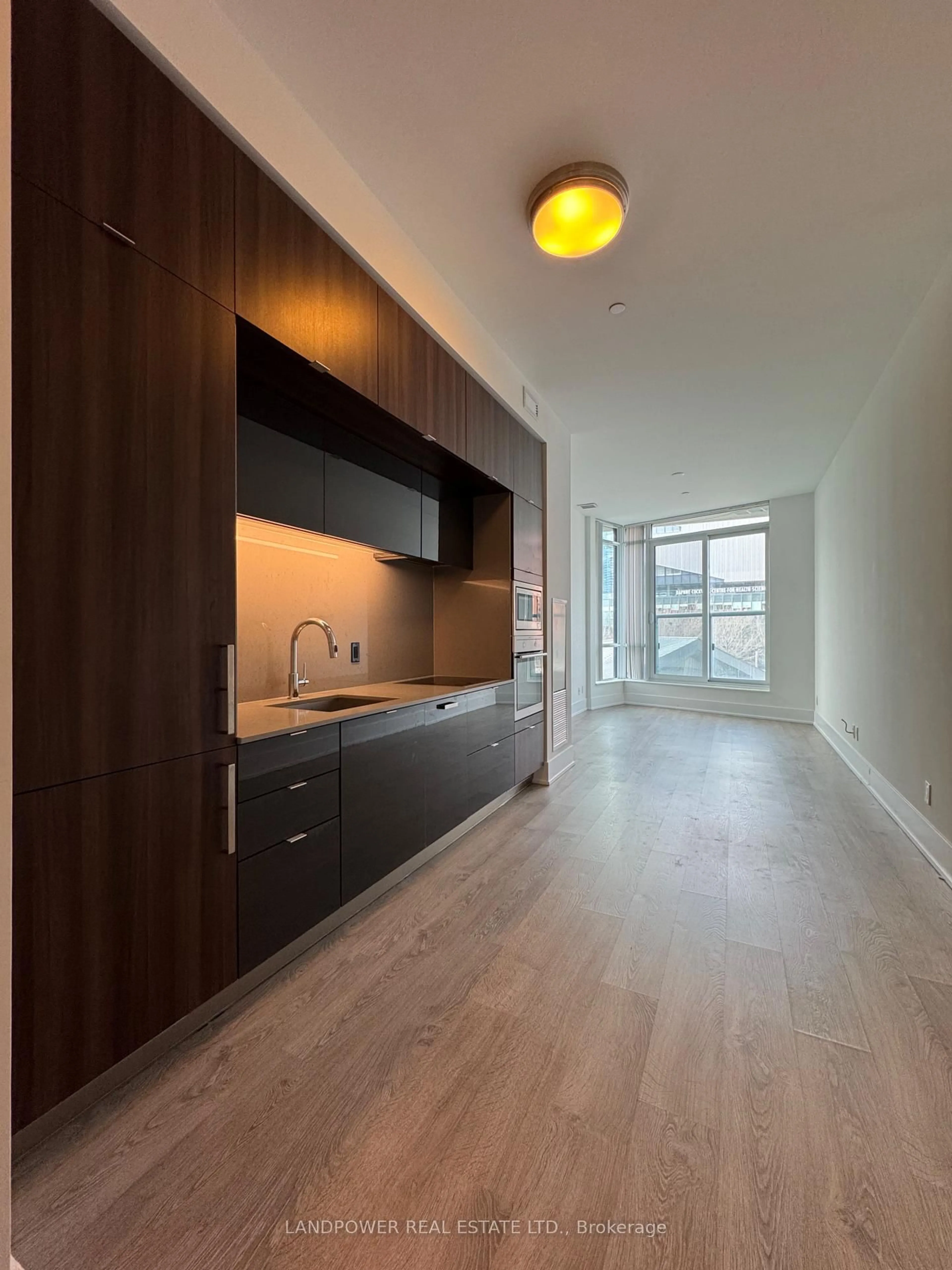 Unknown for 55 Merchants' Wharf #235, Toronto Ontario M5A 0N8