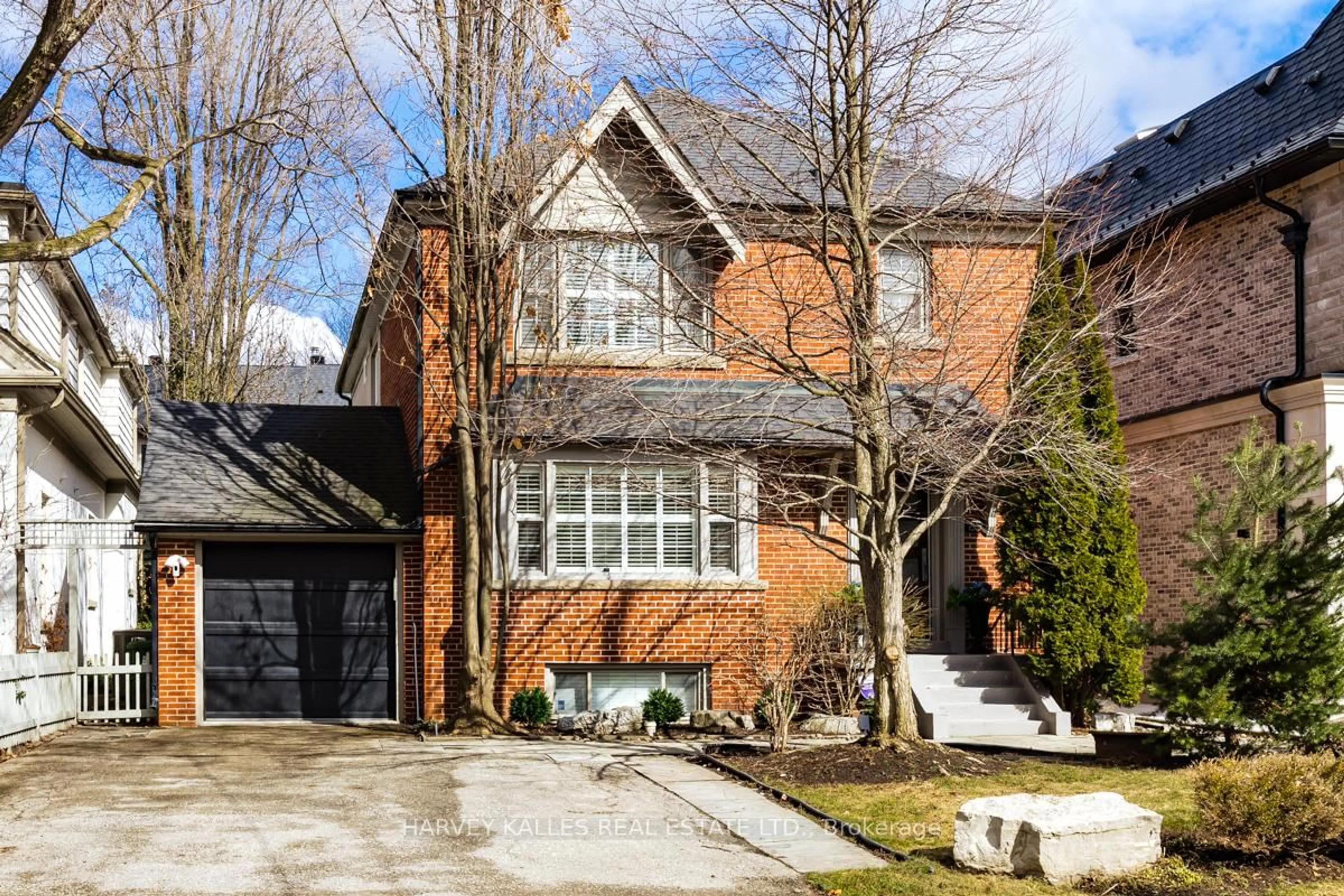 Home with brick exterior material, street for 85 Kimbark Blvd, Toronto Ontario M5N 2X9