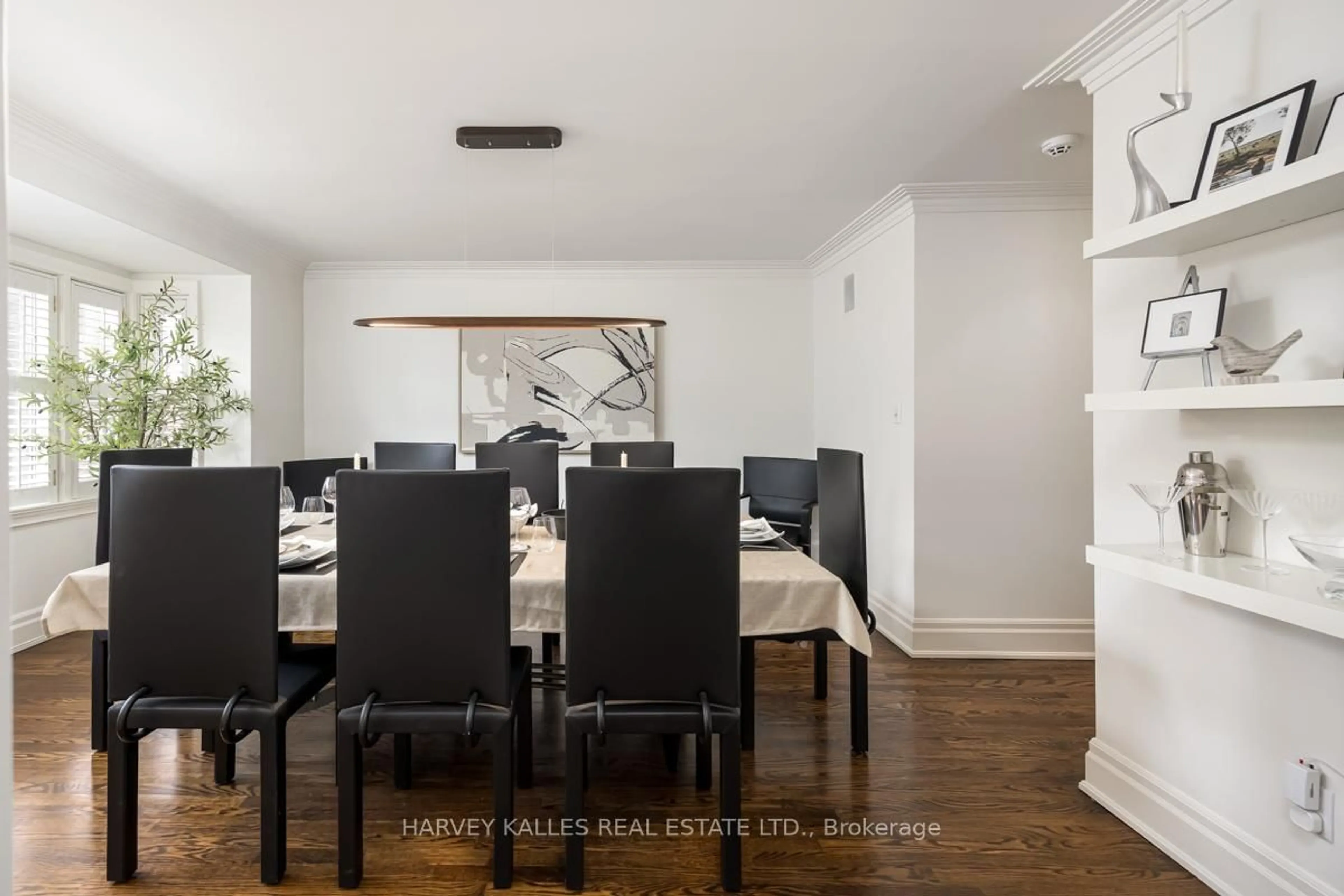Dining room, wood/laminate floor for 85 Kimbark Blvd, Toronto Ontario M5N 2X9