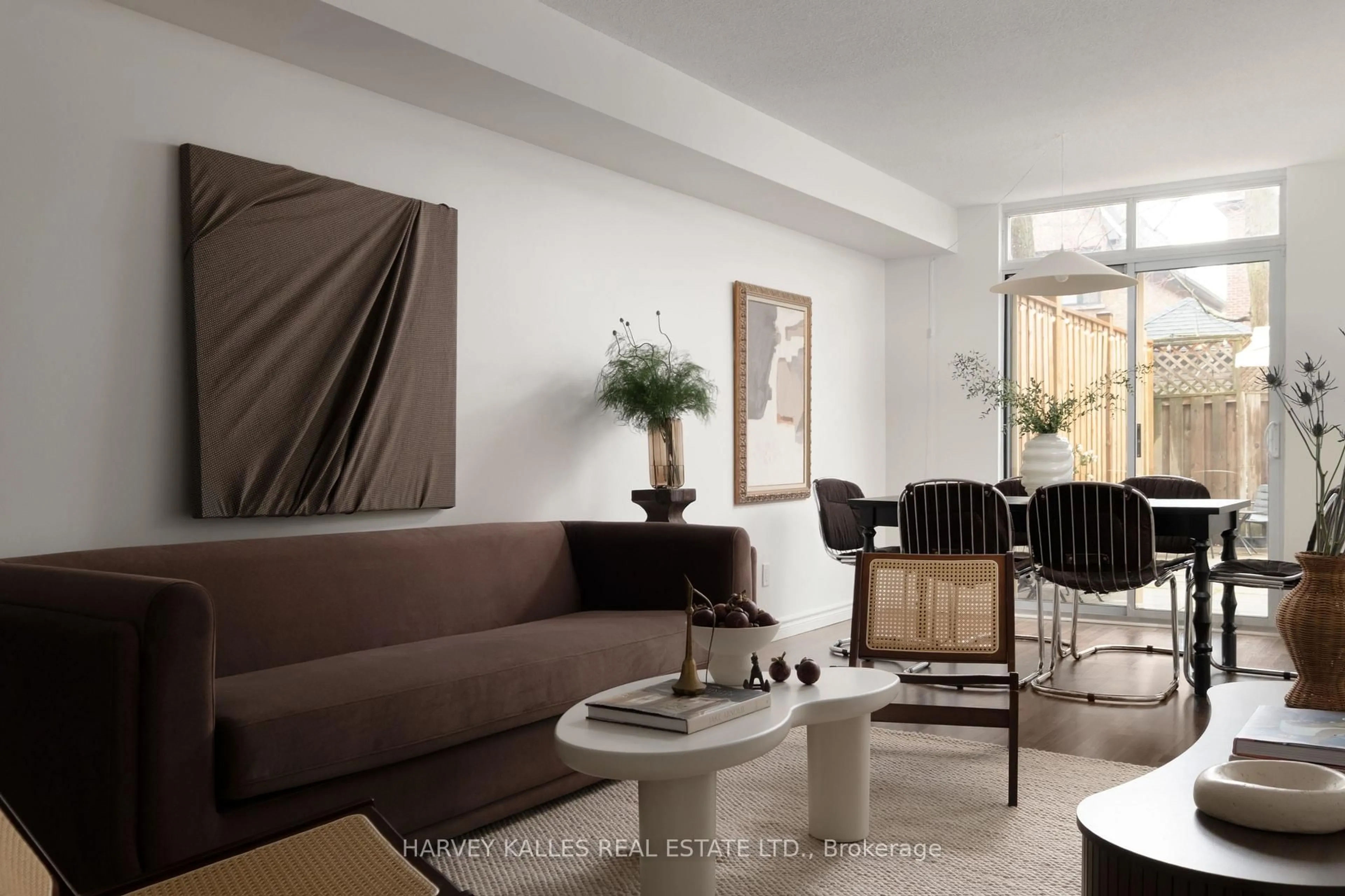 Living room with furniture, unknown for 356 McRae Dr #106, Toronto Ontario M4G 4G4