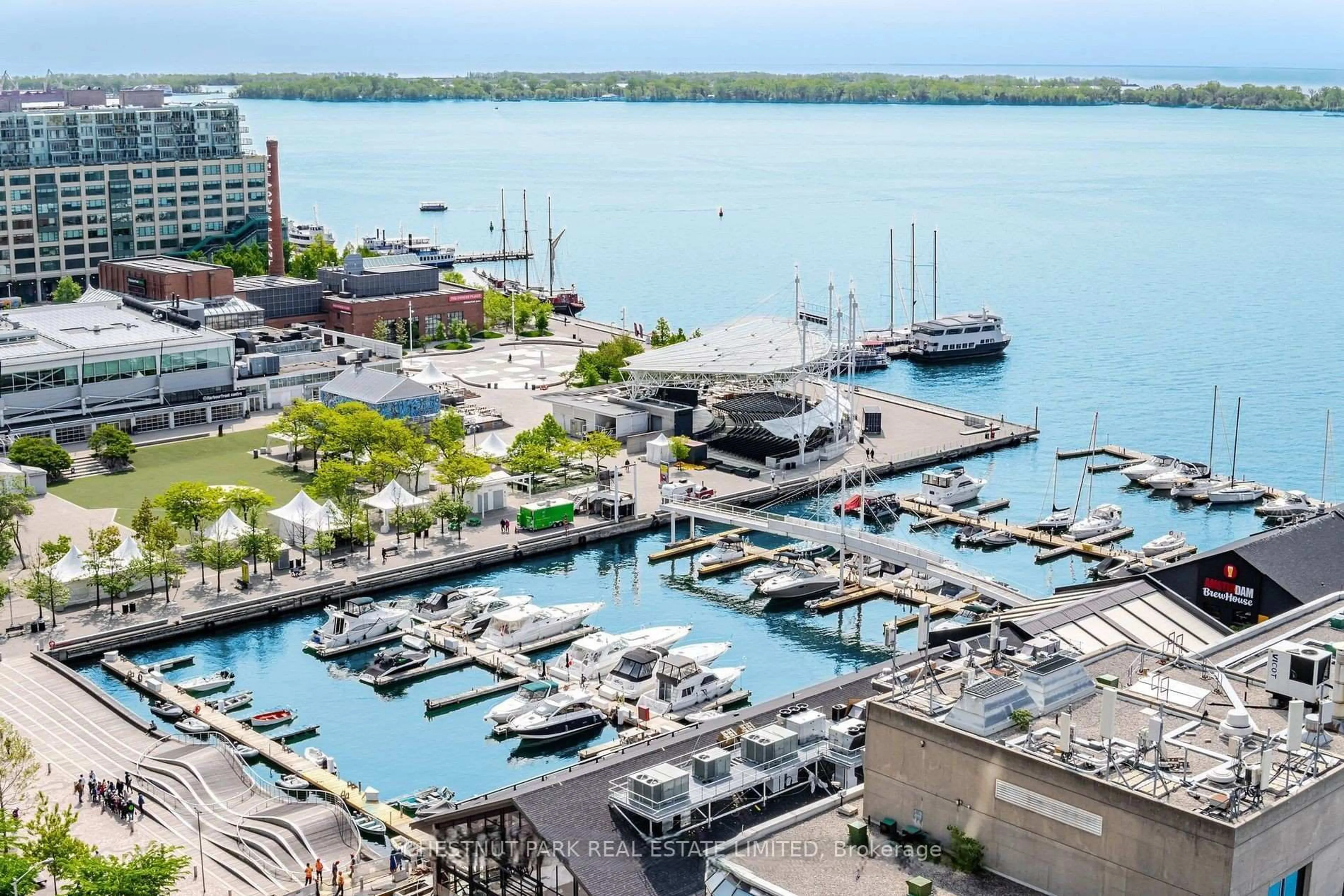 Patio, water/lake/river/ocean view for 270 Queens Quay #3101, Toronto Ontario M5J 2N4