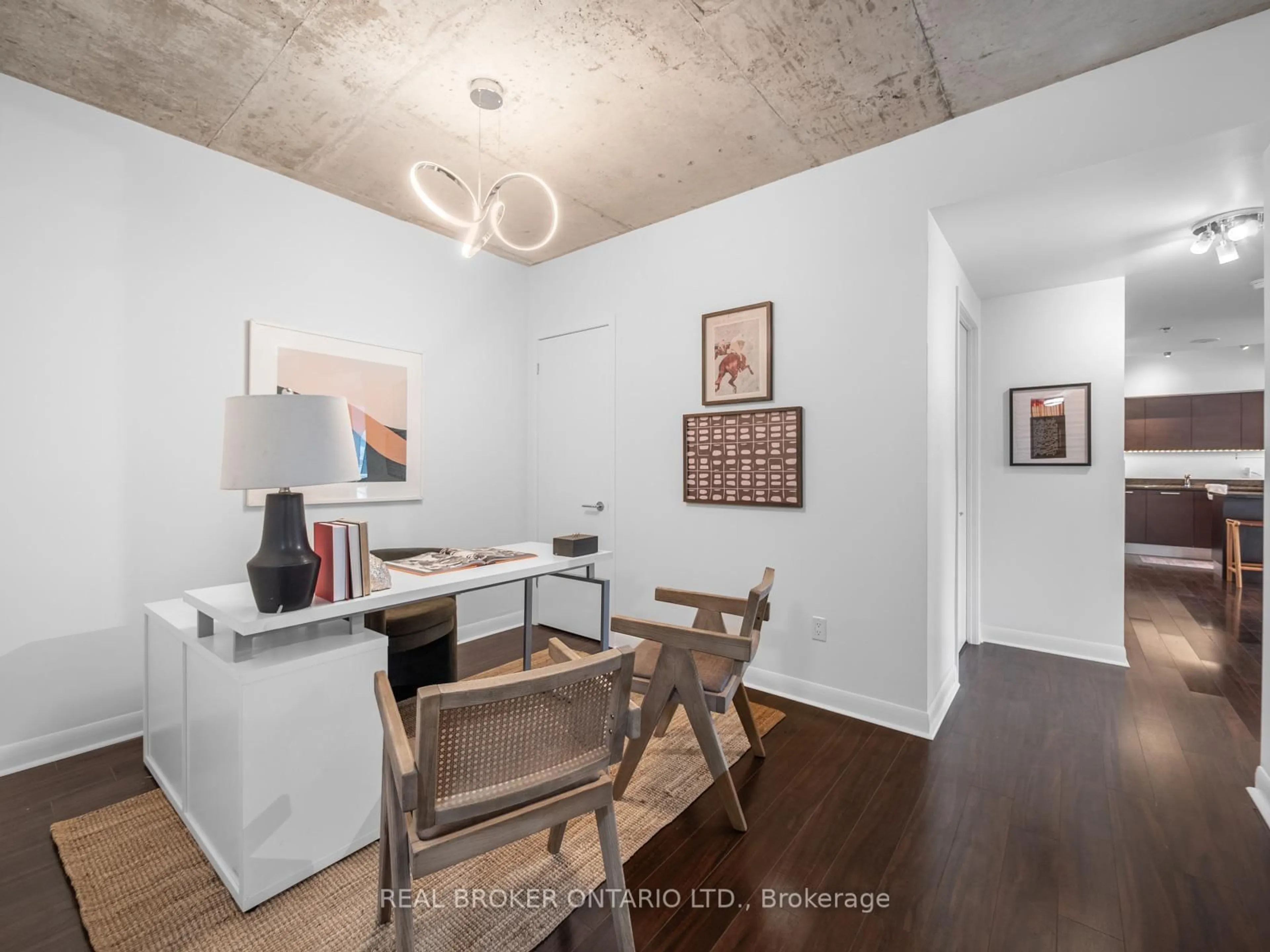 A pic of a room for 375 King St #1502, Toronto Ontario M5V 1K1