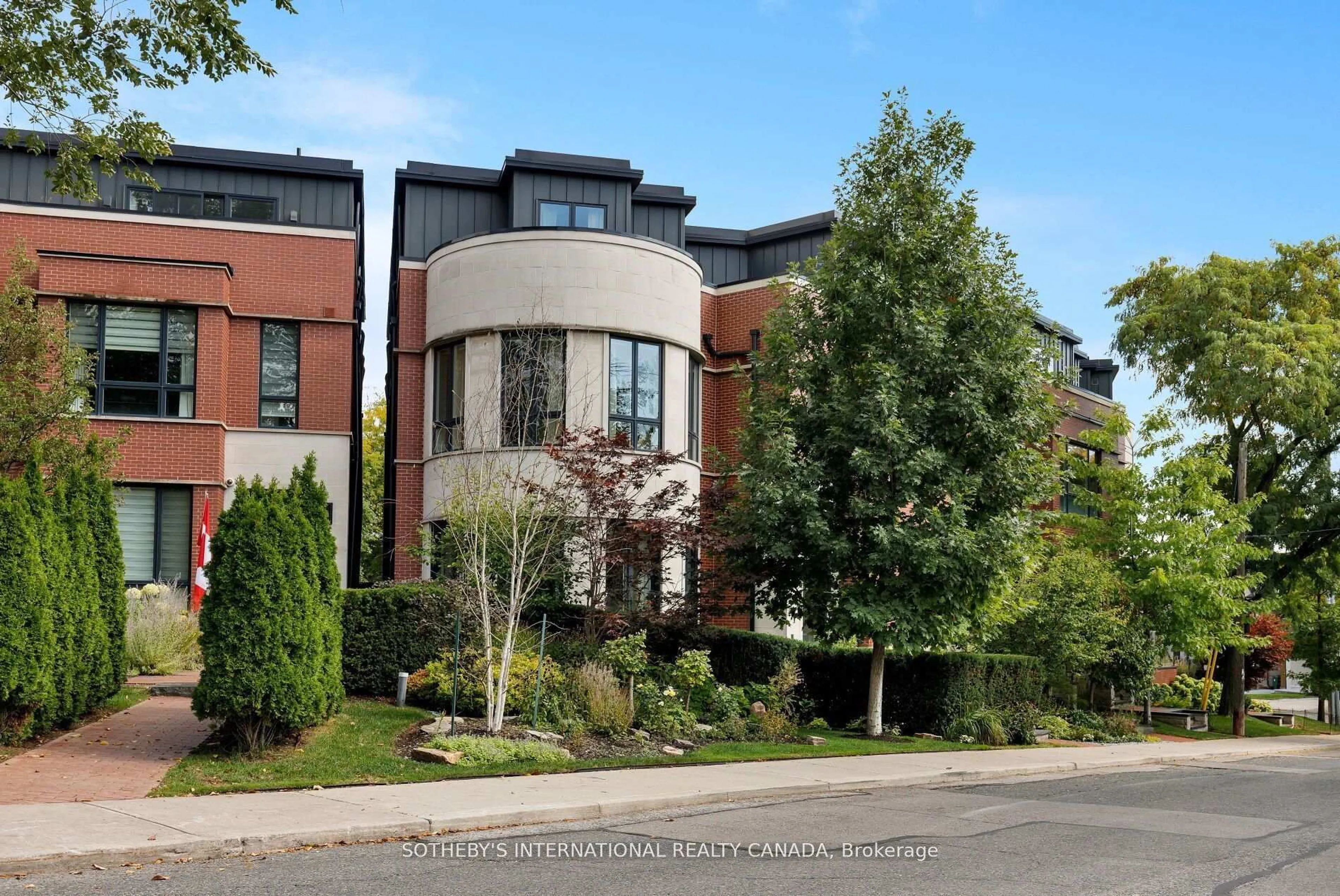 Home with brick exterior material, street for 7 Thurloe Ave, Toronto Ontario M4S 0B4