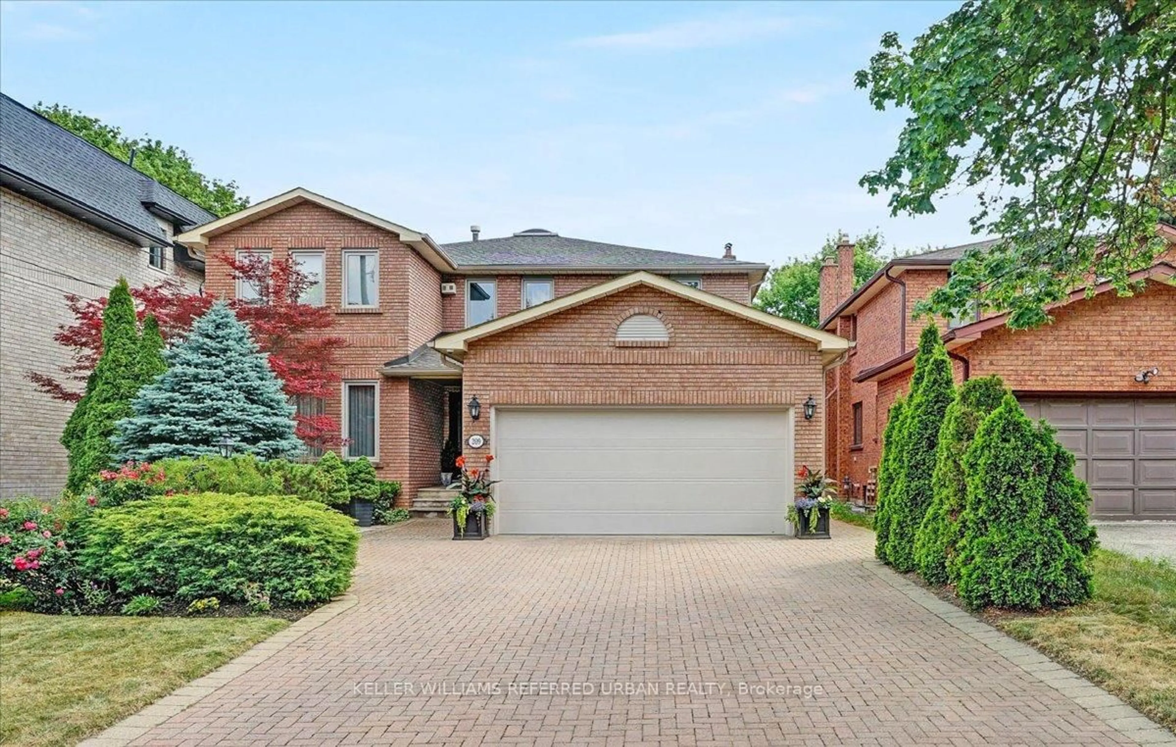 Home with brick exterior material, street for 209 Ellerslie Ave, Toronto Ontario M2N 1Y3