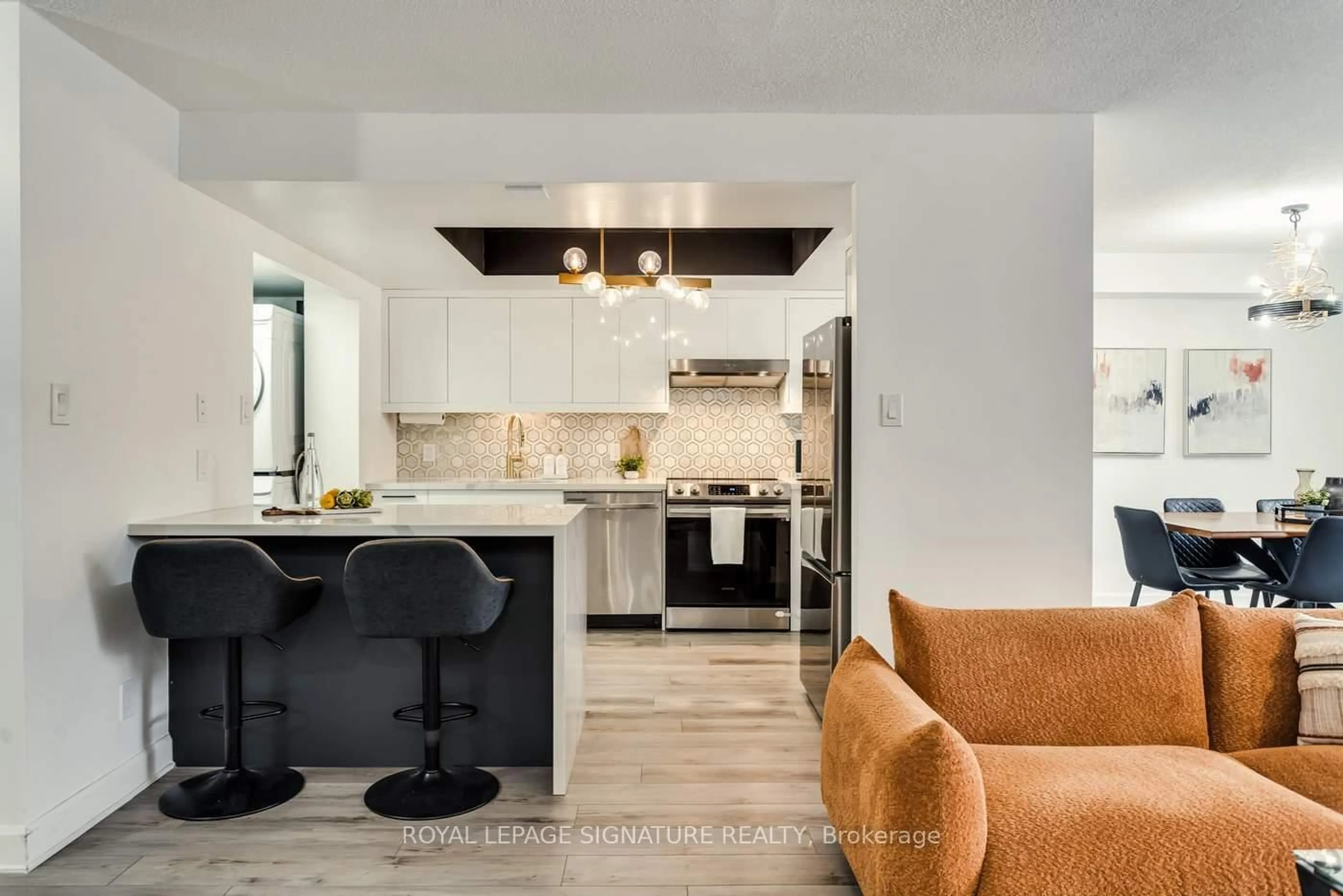Open concept kitchen, ceramic/tile floor for 271 Ridley Blvd #108, Toronto Ontario M5M 4N6