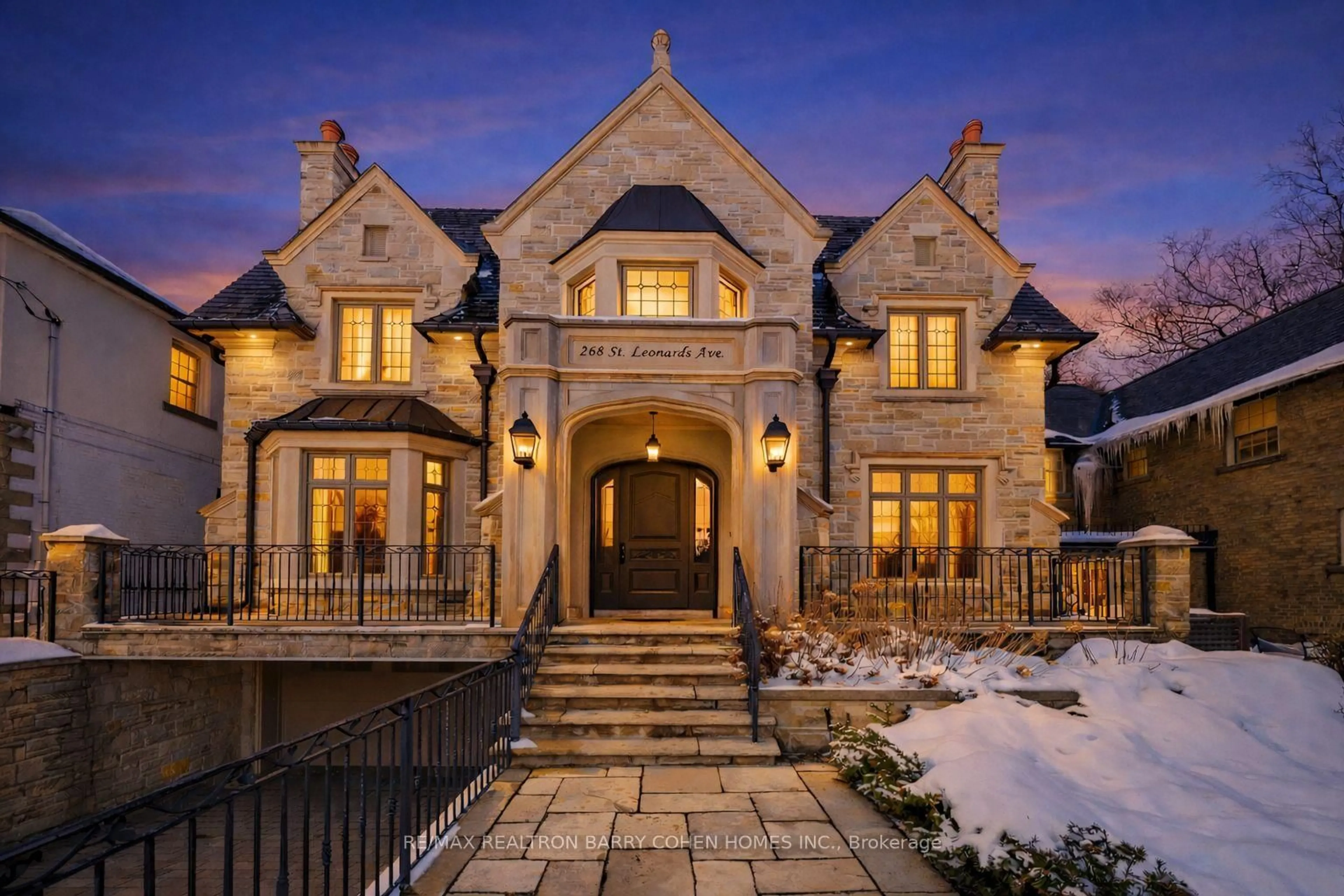 Unknown for 268 St Leonards Ave, Toronto Ontario M4N 1L2