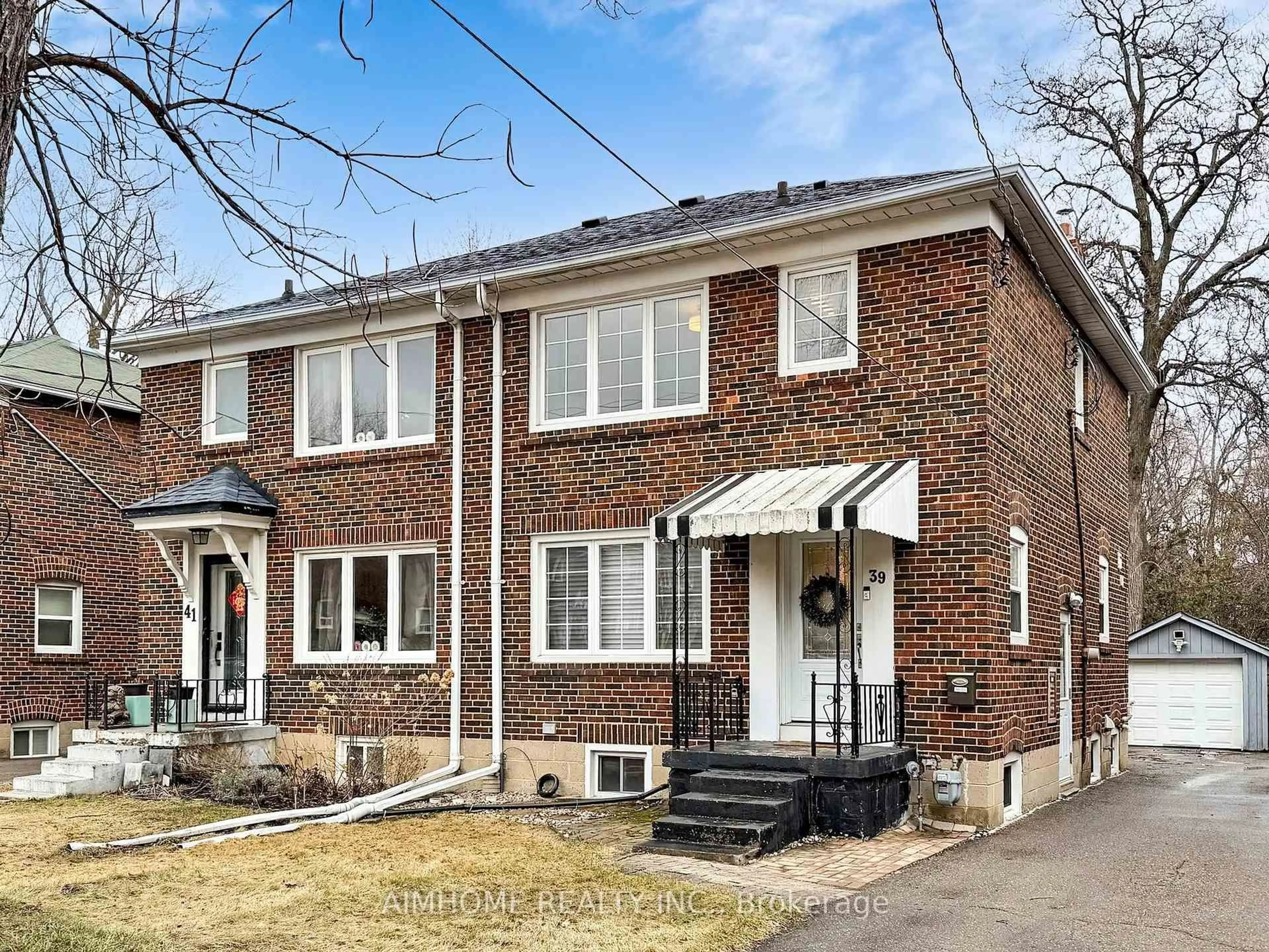 Home with brick exterior material, street for 39 Brentcliffe Rd, Toronto Ontario M4G 3Y4