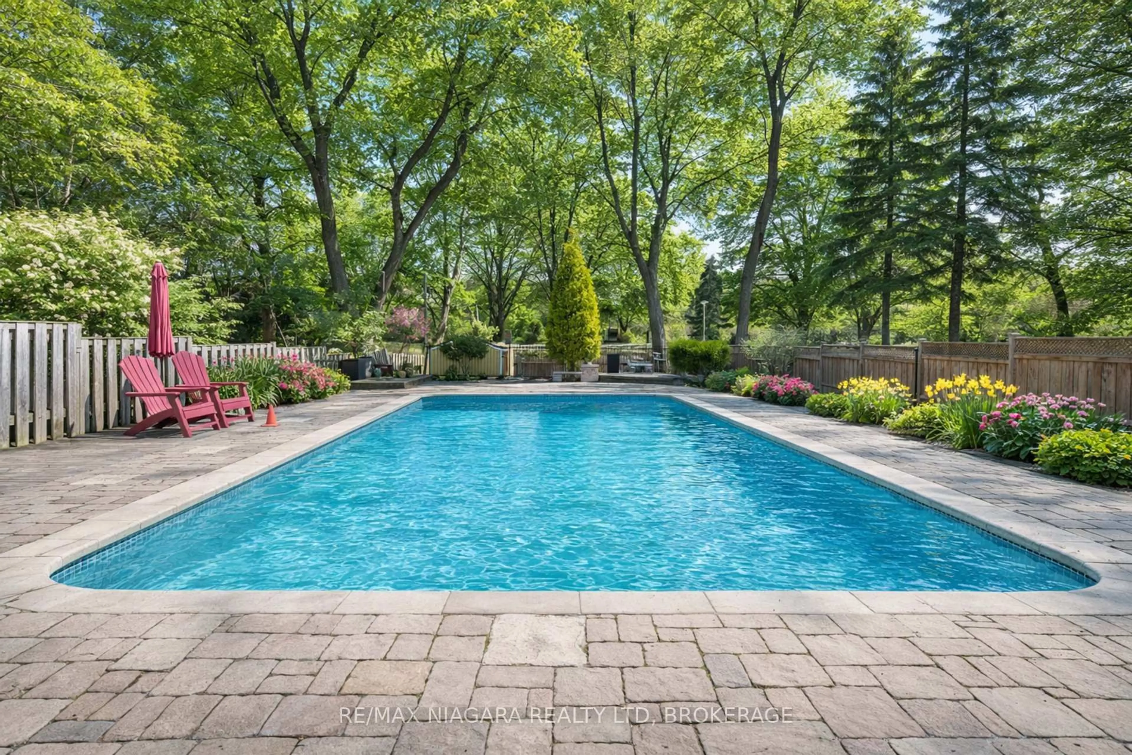 Pool for 65 Craigmore Cres, Toronto Ontario M2N 2Y6