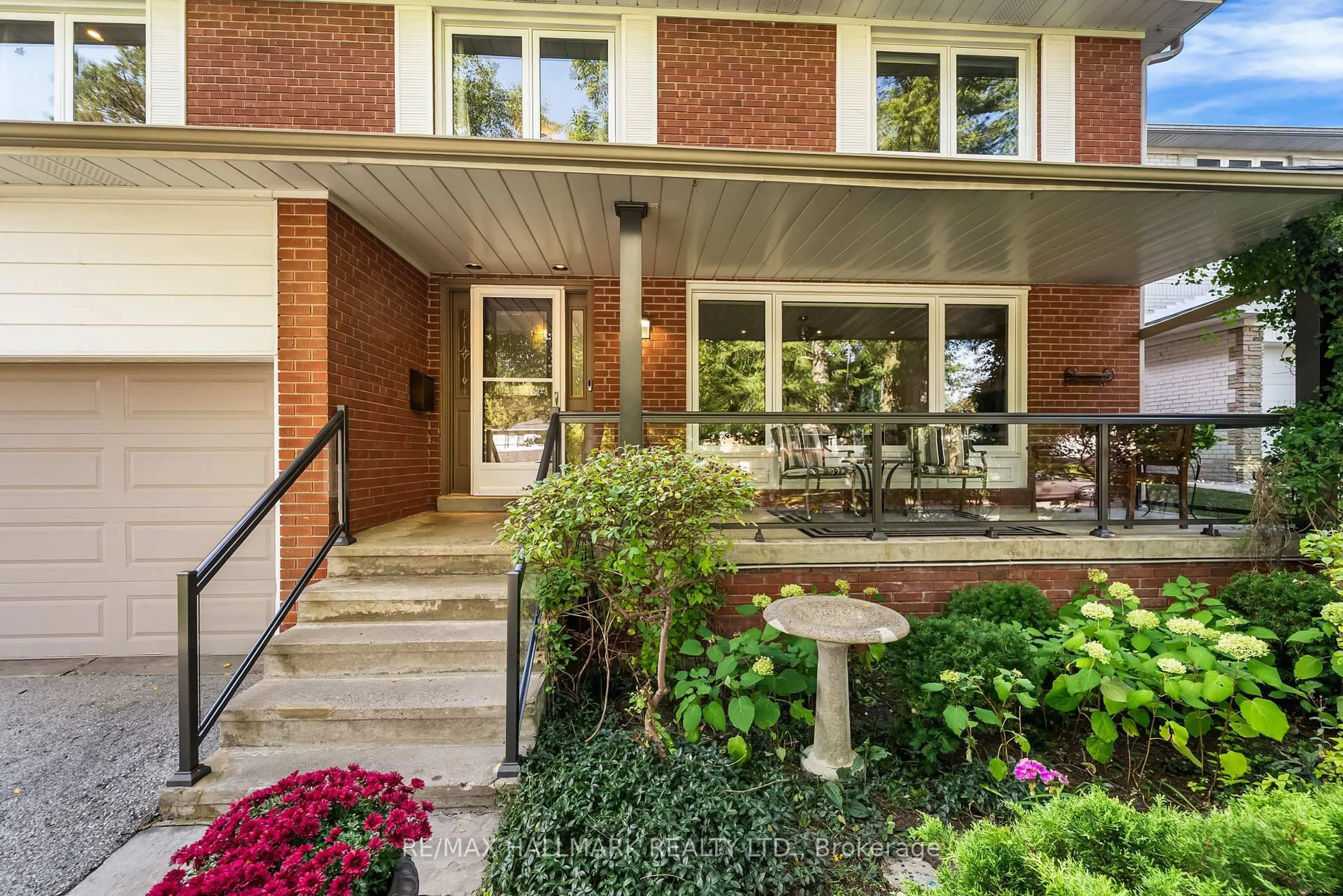 Unknown for 102 Banstock Dr, Toronto Ontario M2K 2H6