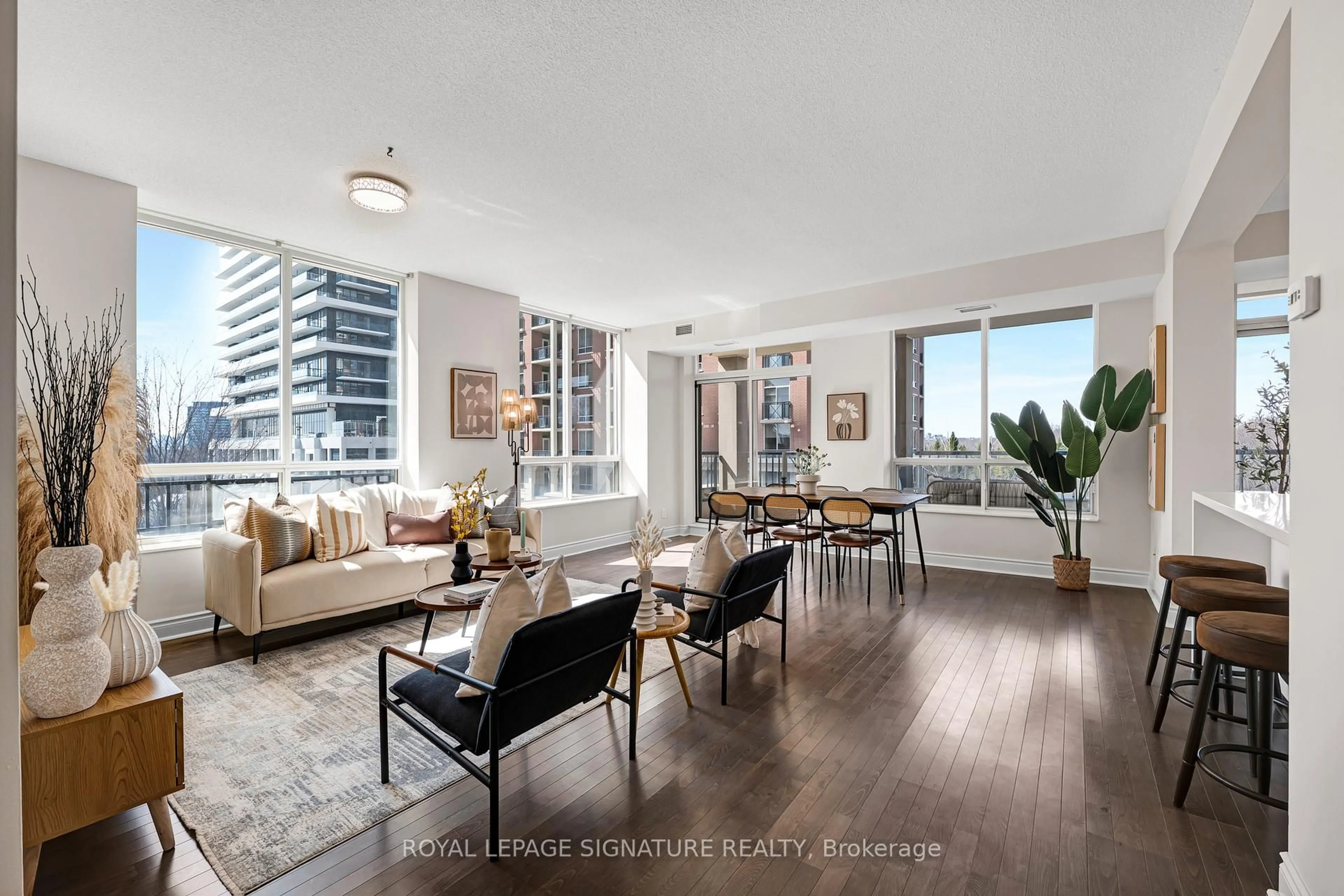 Living room with furniture, unknown for 1105 Leslie St #403, Toronto Ontario M3C 4G9