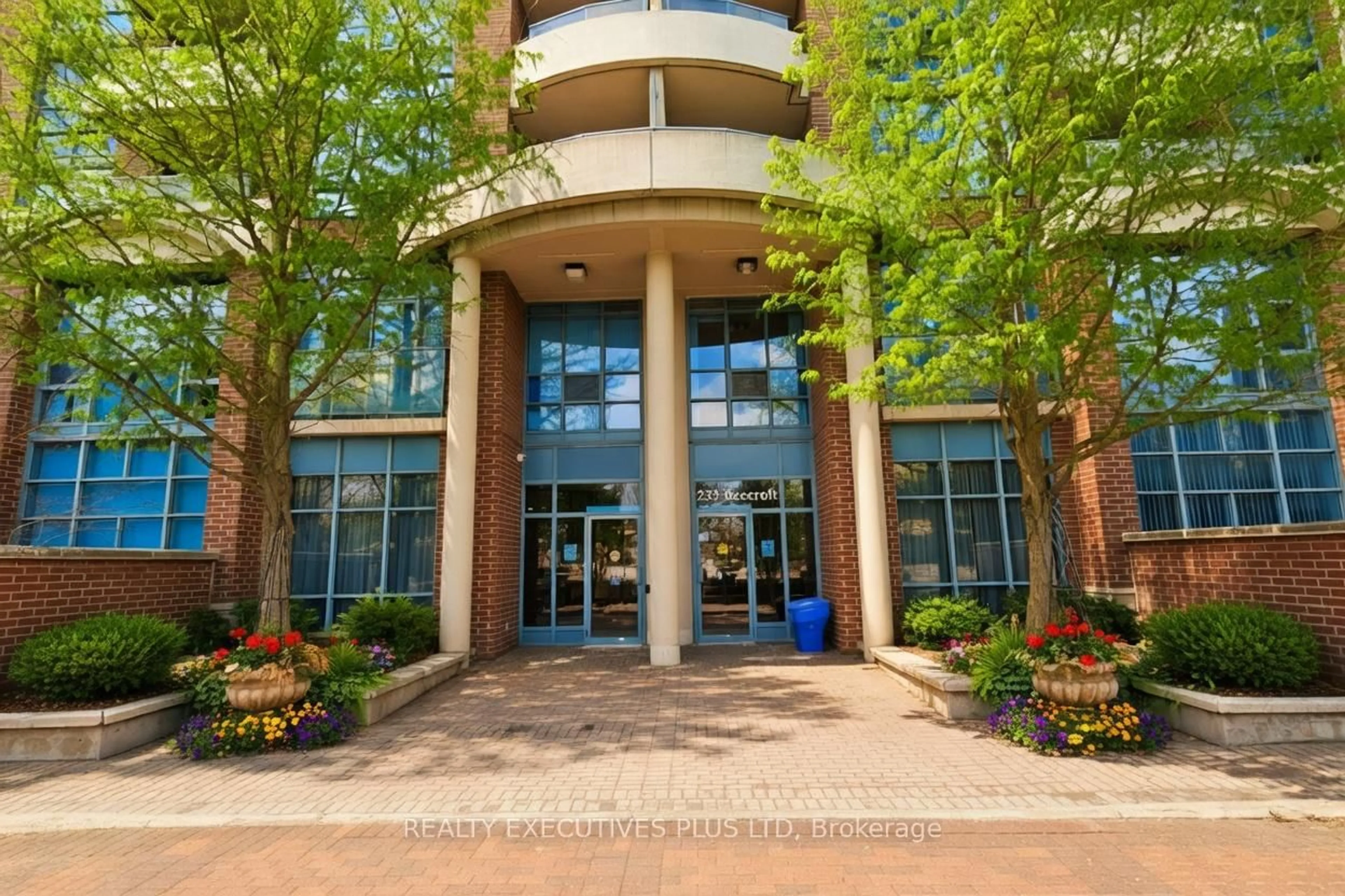 Indoor foyer for 233 Beecroft Rd #521, Toronto Ontario M2N 6Z9