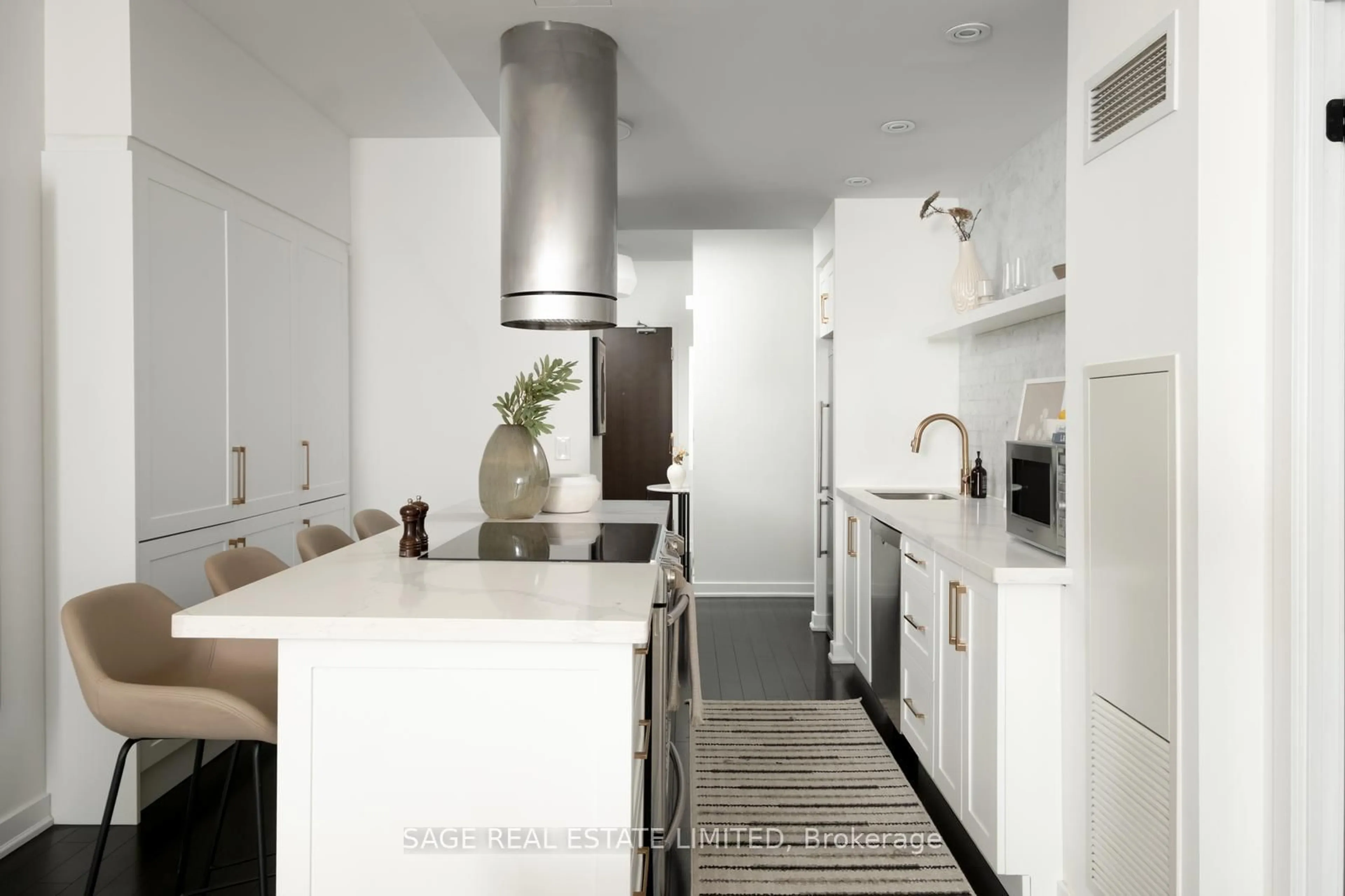 Contemporary kitchen, ceramic/tile floor for 38 Dan Leckie Way #728, Toronto Ontario M5V 2V6