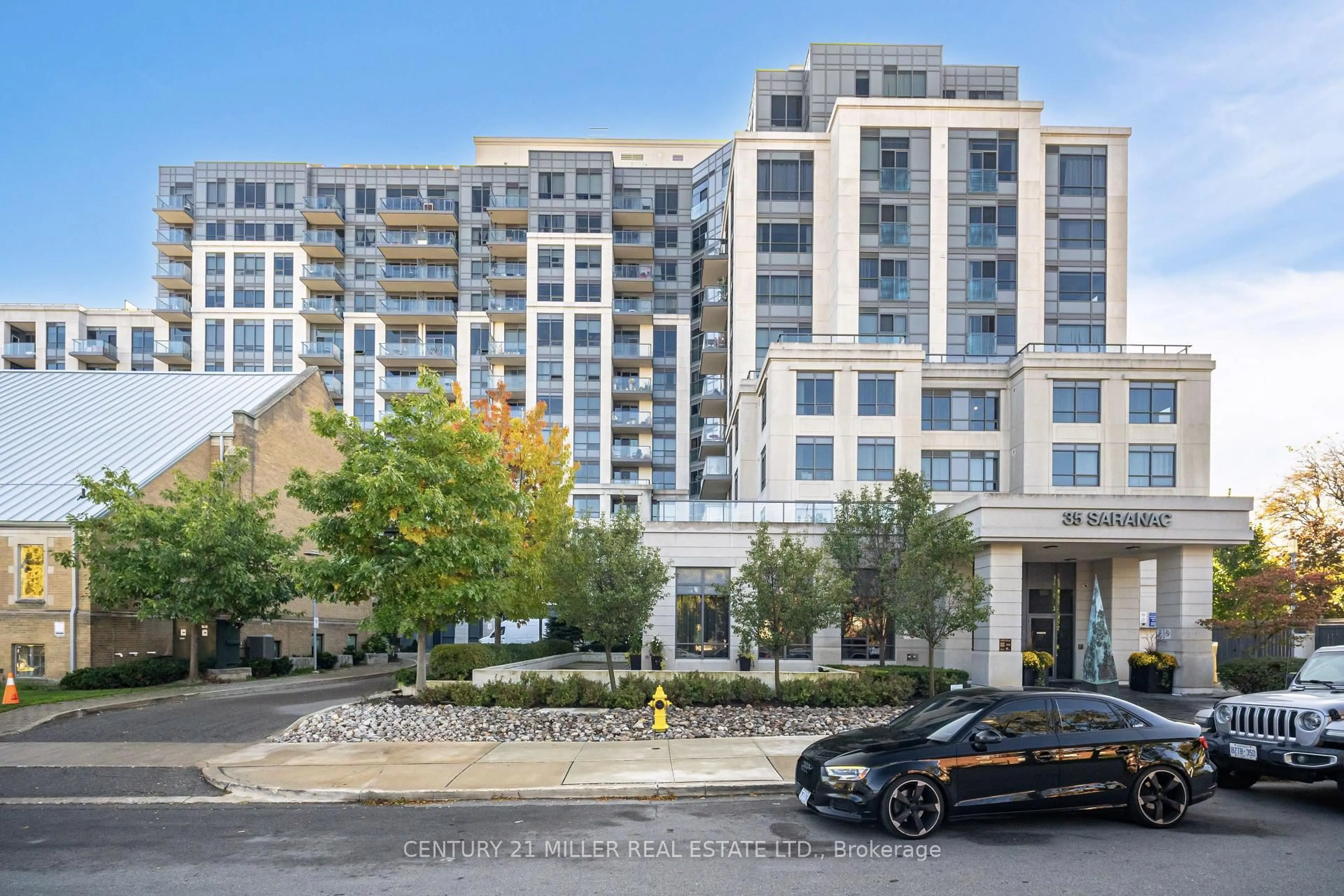 Unknown for 35 Saranac Blvd #Ph08, Toronto Ontario M6A 2G4