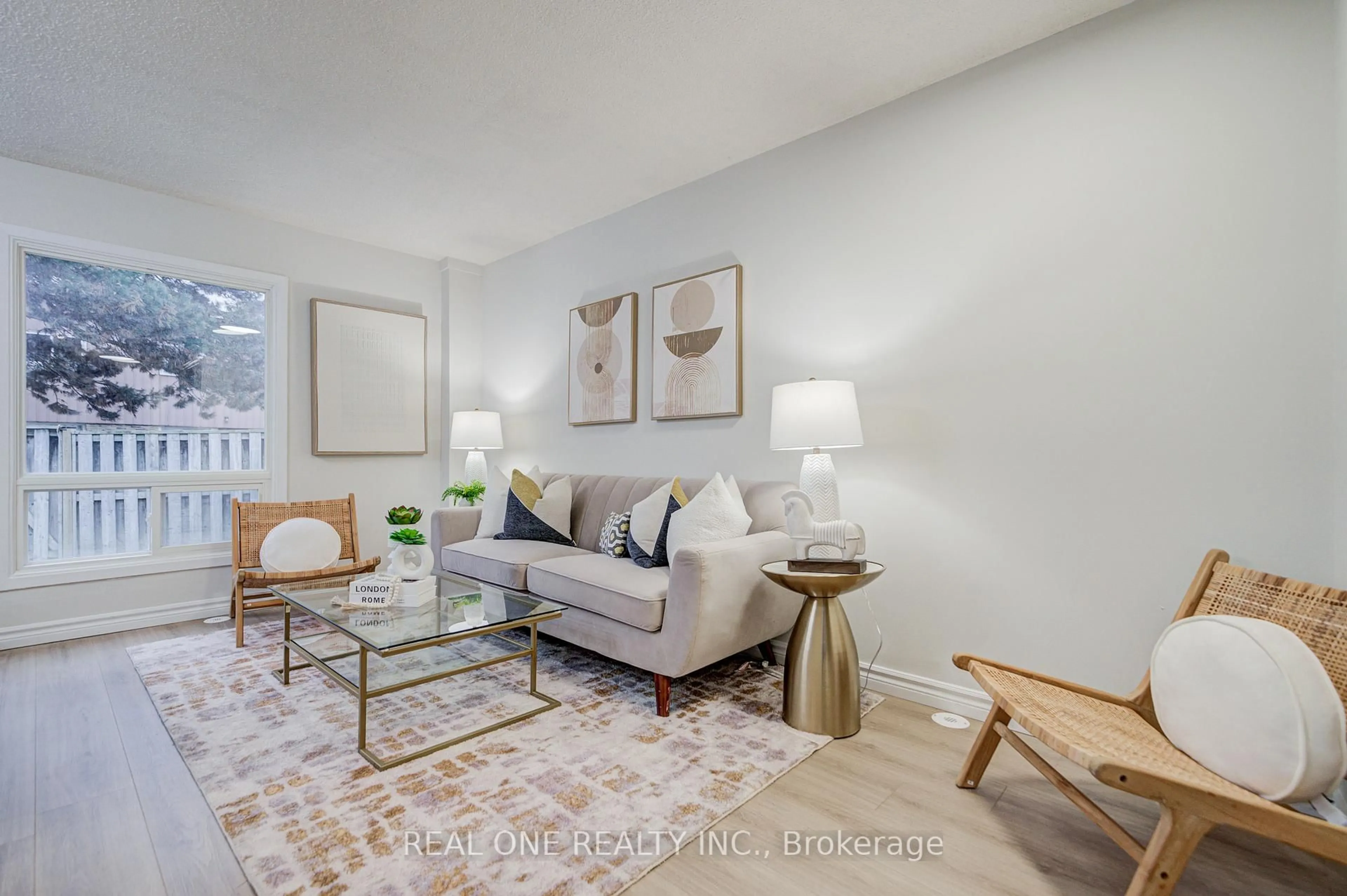 Living room with furniture, unknown for 81 Elsa Vine Way, Toronto Ontario M2J 4H8