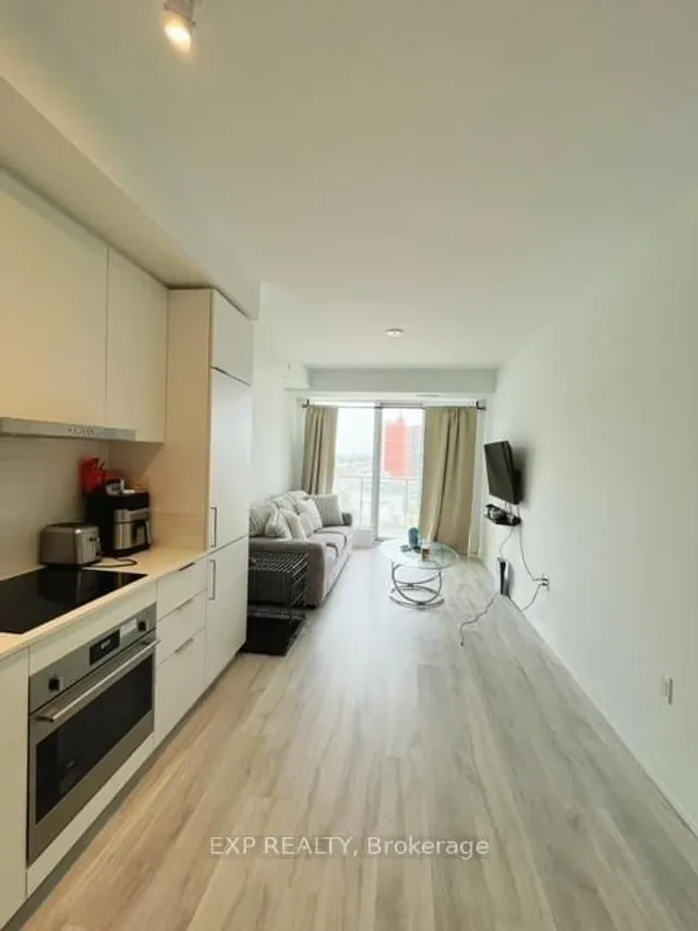 7 Golden Lion Hts #N735, Toronto 3