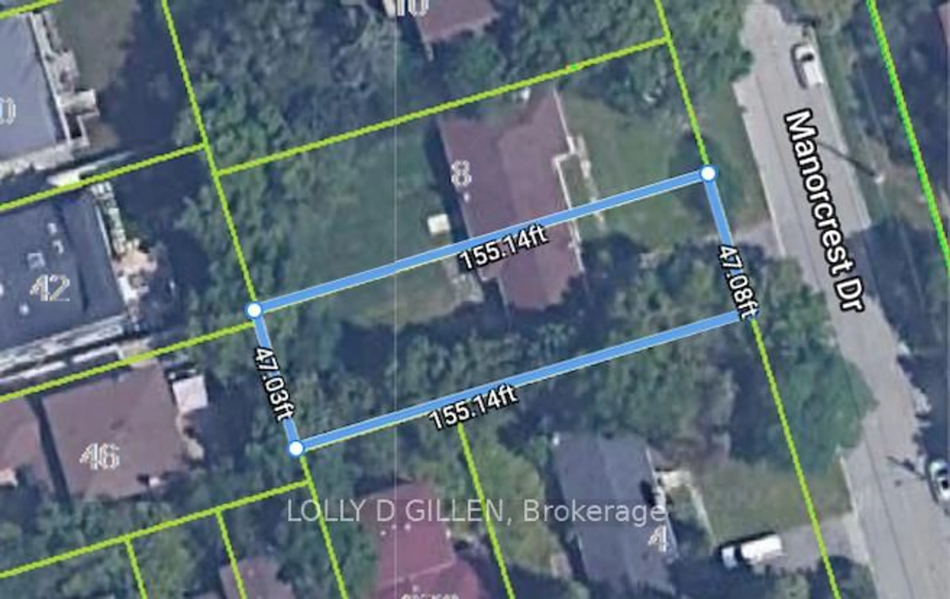 A pic from outside/outdoor area/front of a property/back of a property/a pic from drone, street for 6 Manorcrest Dr, Toronto Ontario M2N 5K1