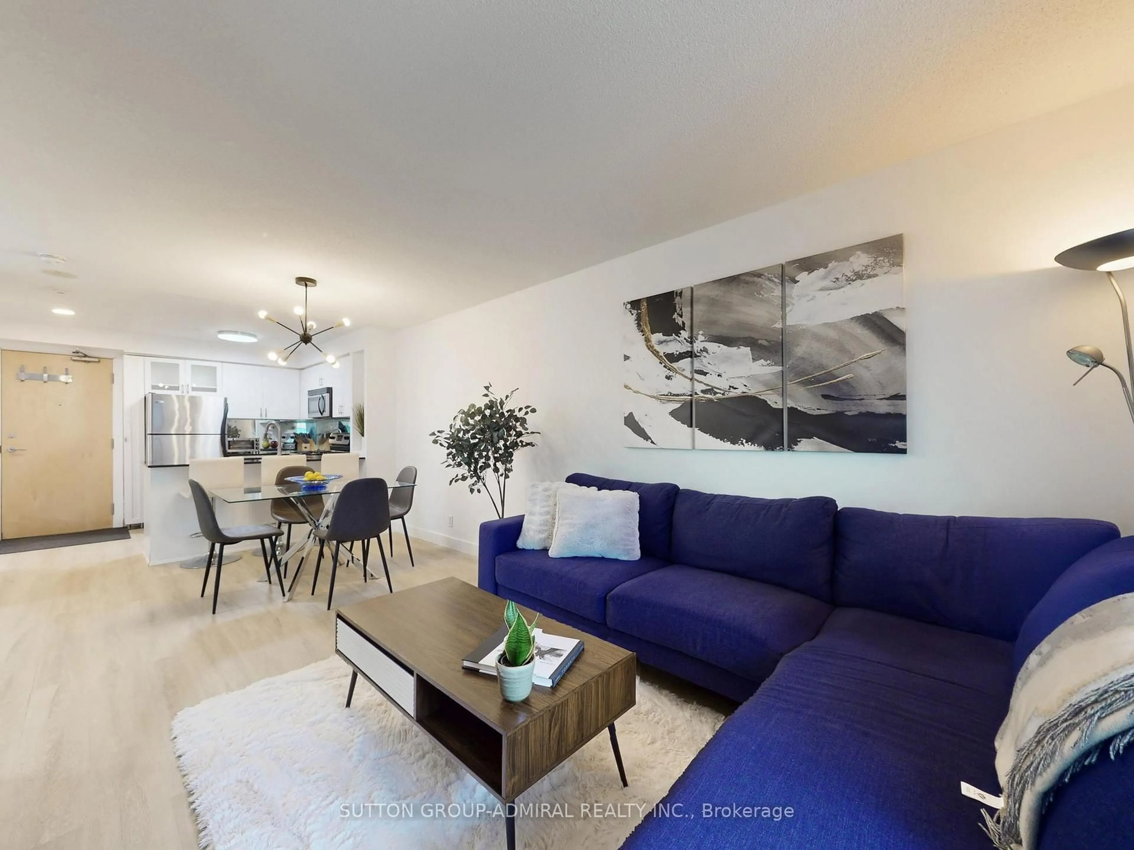 Living room with furniture, unknown for 212 Eglinton Ave #1005, Toronto Ontario M4P 1K2