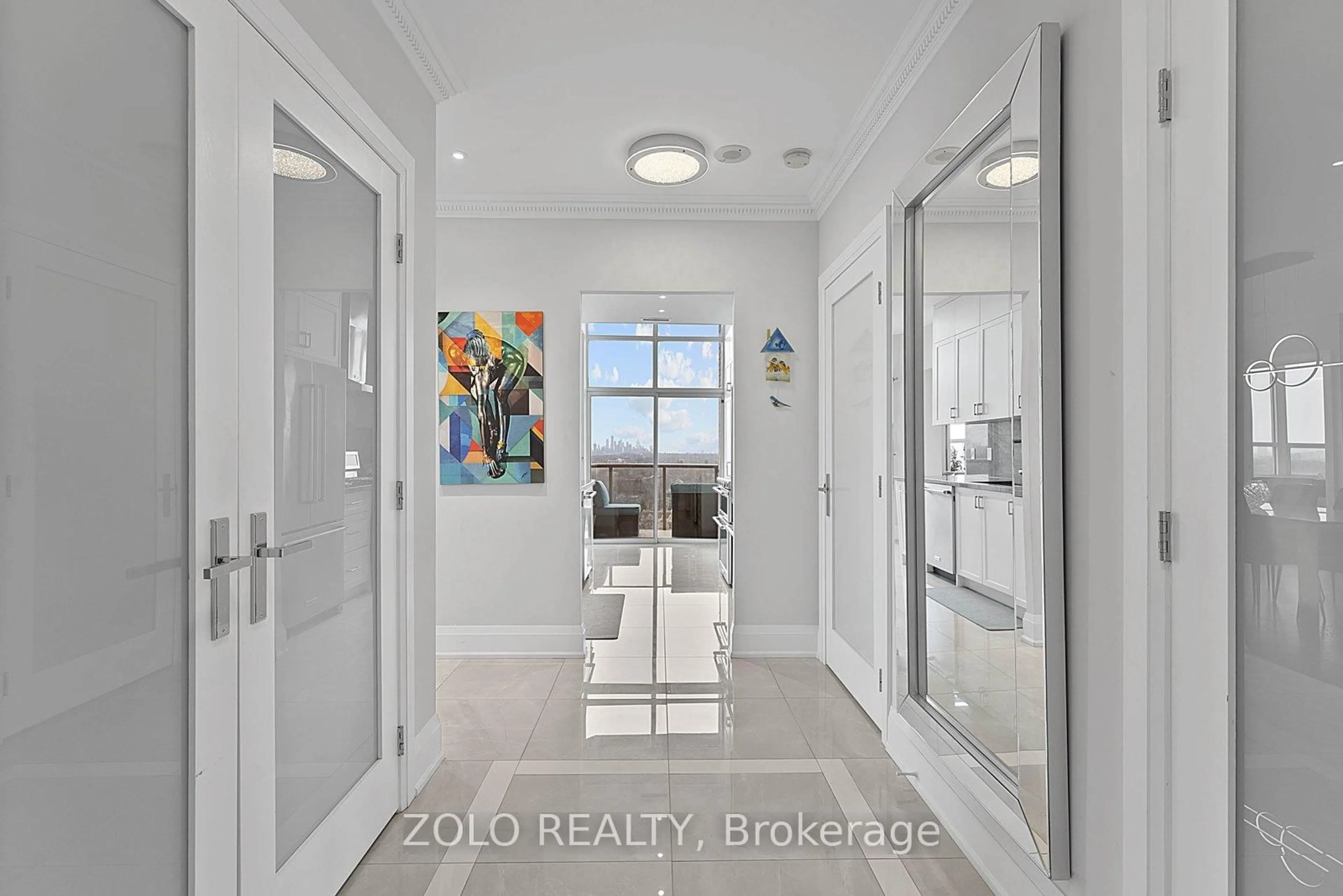 Indoor entryway for 265 Ridley Blvd #PH05, Toronto Ontario M5M 4N8