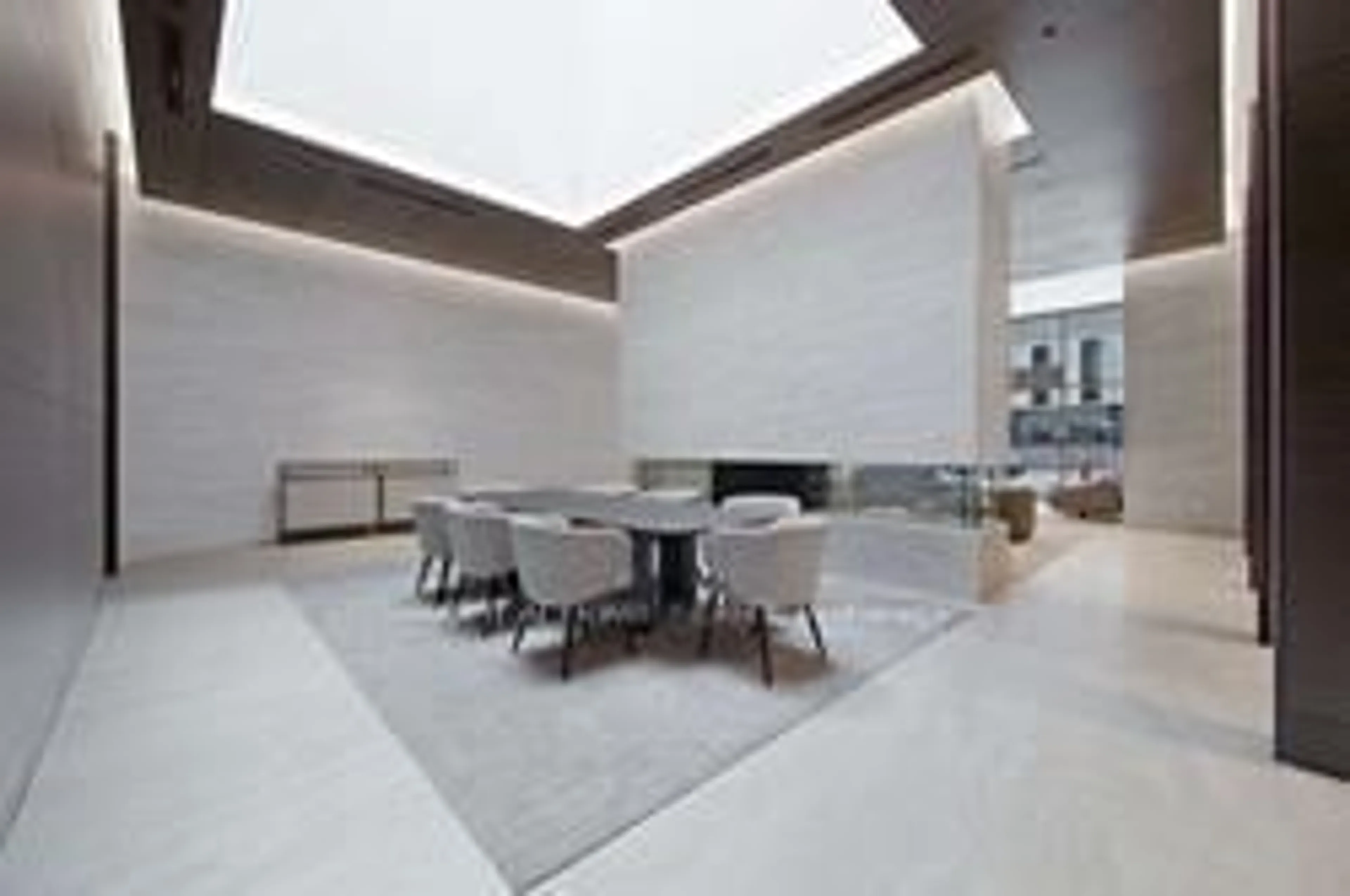 Lobby for 2221 Yonge St #1706, Toronto Ontario M4S 2B4