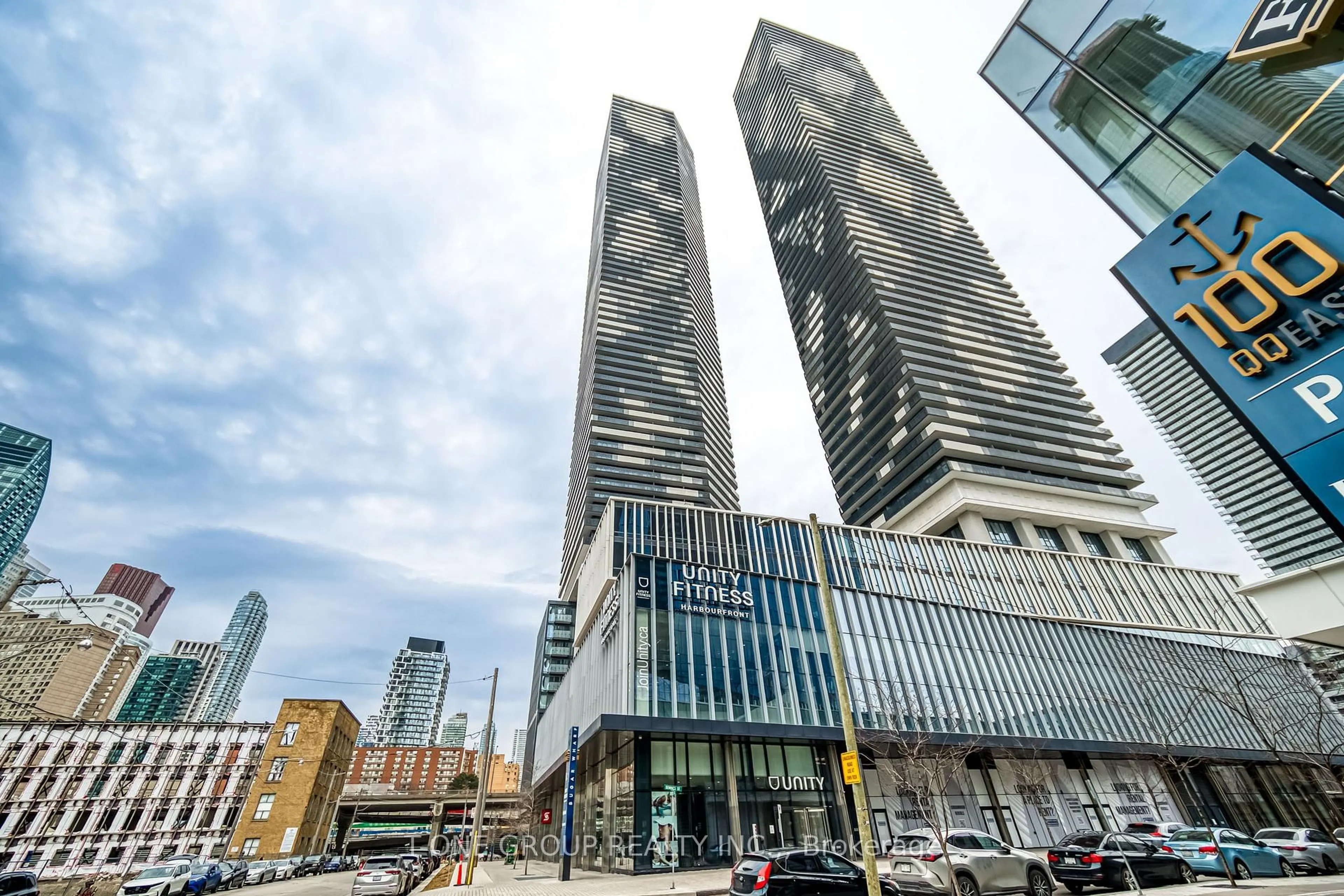 Indoor foyer for 55 Cooper St #3616, Toronto Ontario M5E 0G1