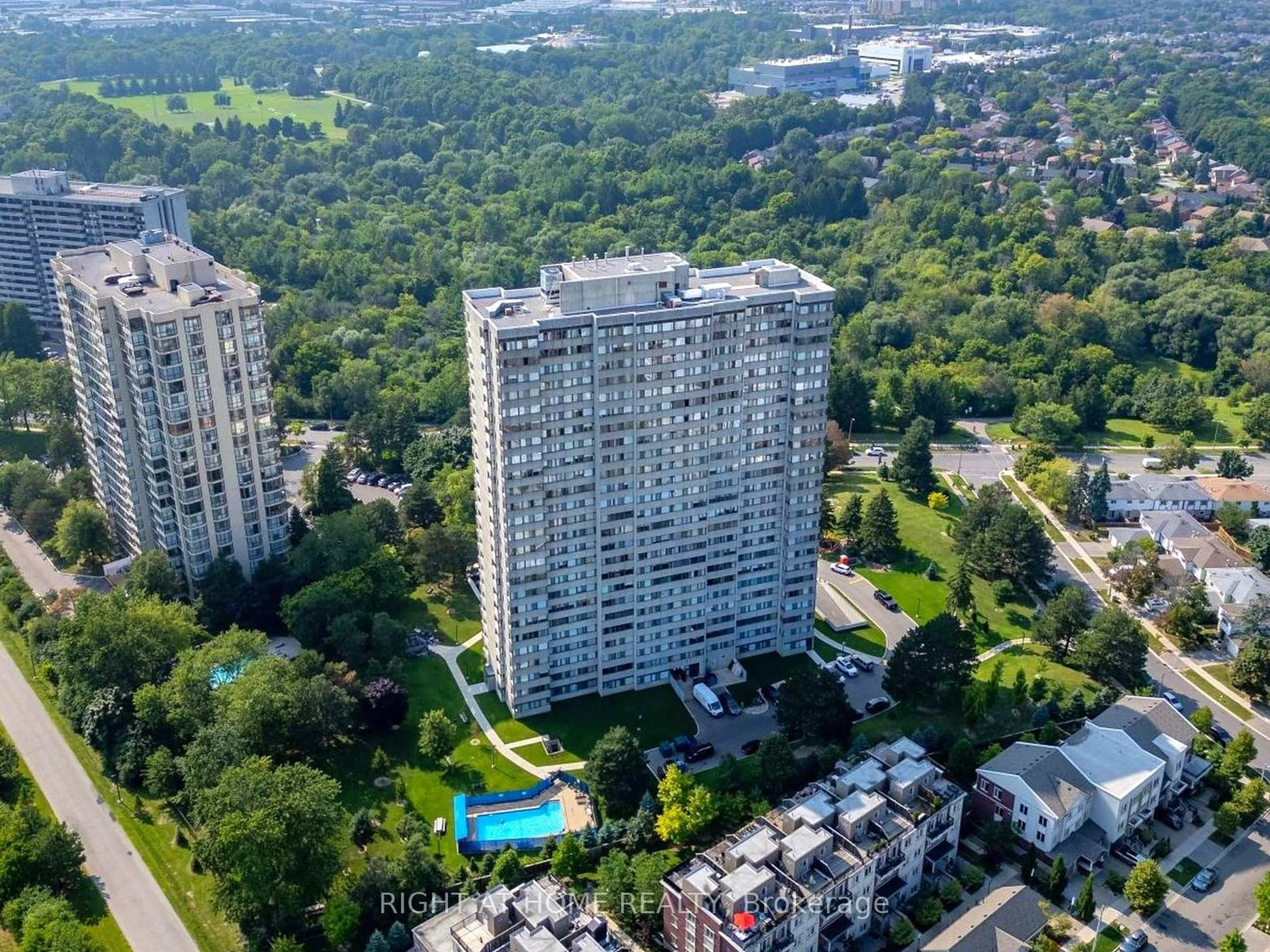 A pic from outside/outdoor area/front of a property/back of a property/a pic from drone, city buildings view from balcony for 133 Torresdale Ave #1602, Toronto Ontario M2R 3T2