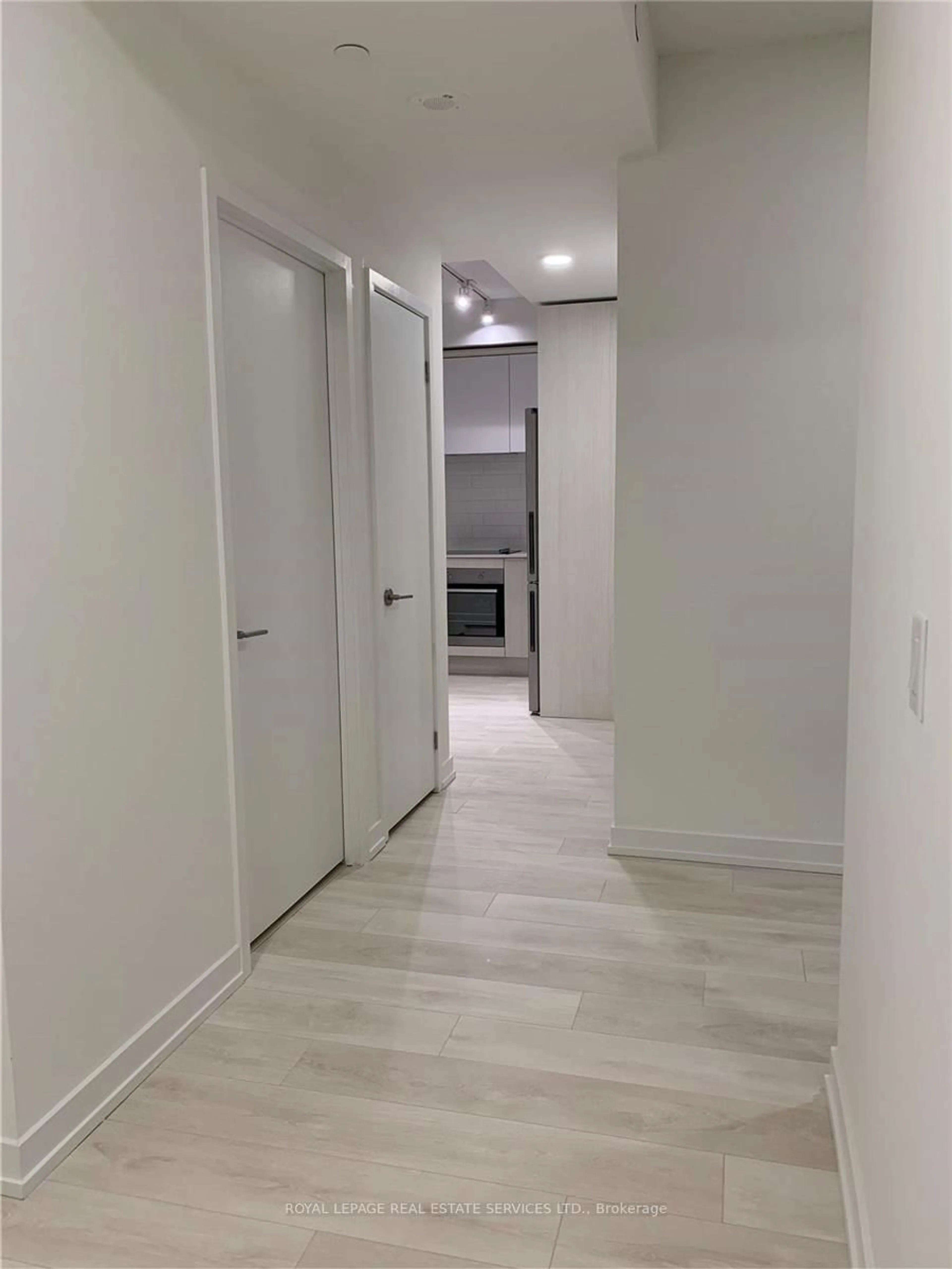 A pic of a room for 225 Sumach St #912, Toronto Ontario M5A 0P8