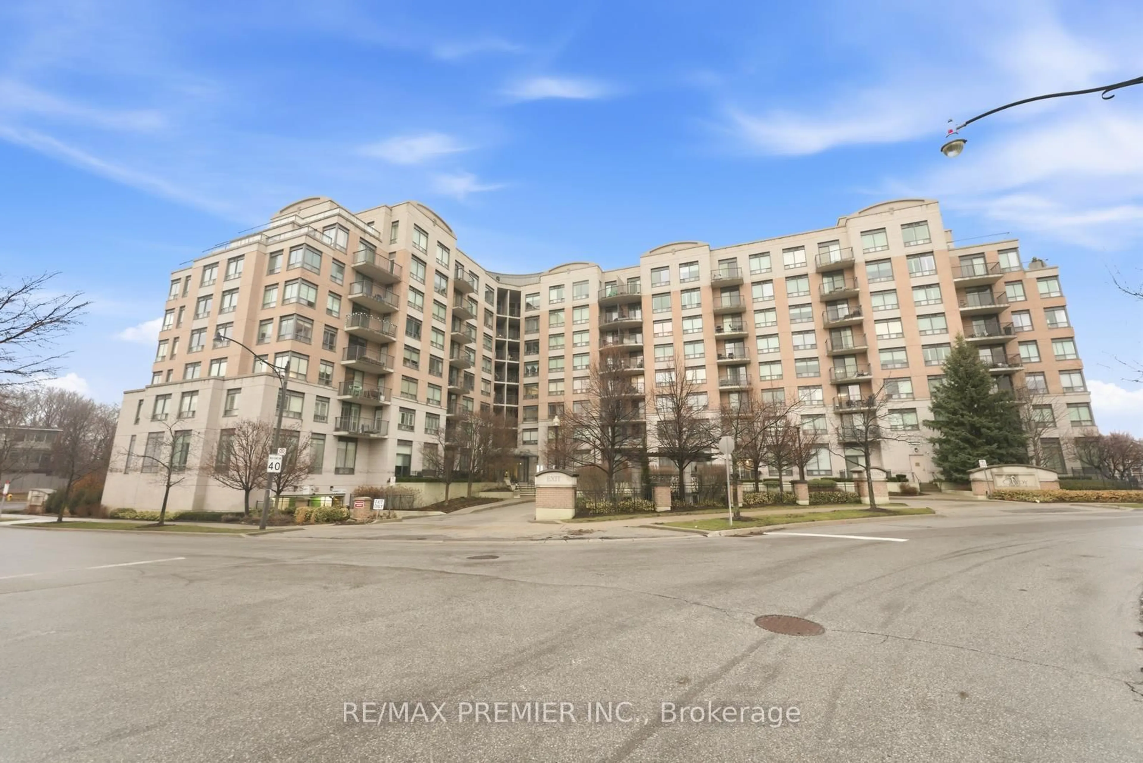 Unknown for 16 Dallimore Circ #PH20, Toronto Ontario M3C 4C4
