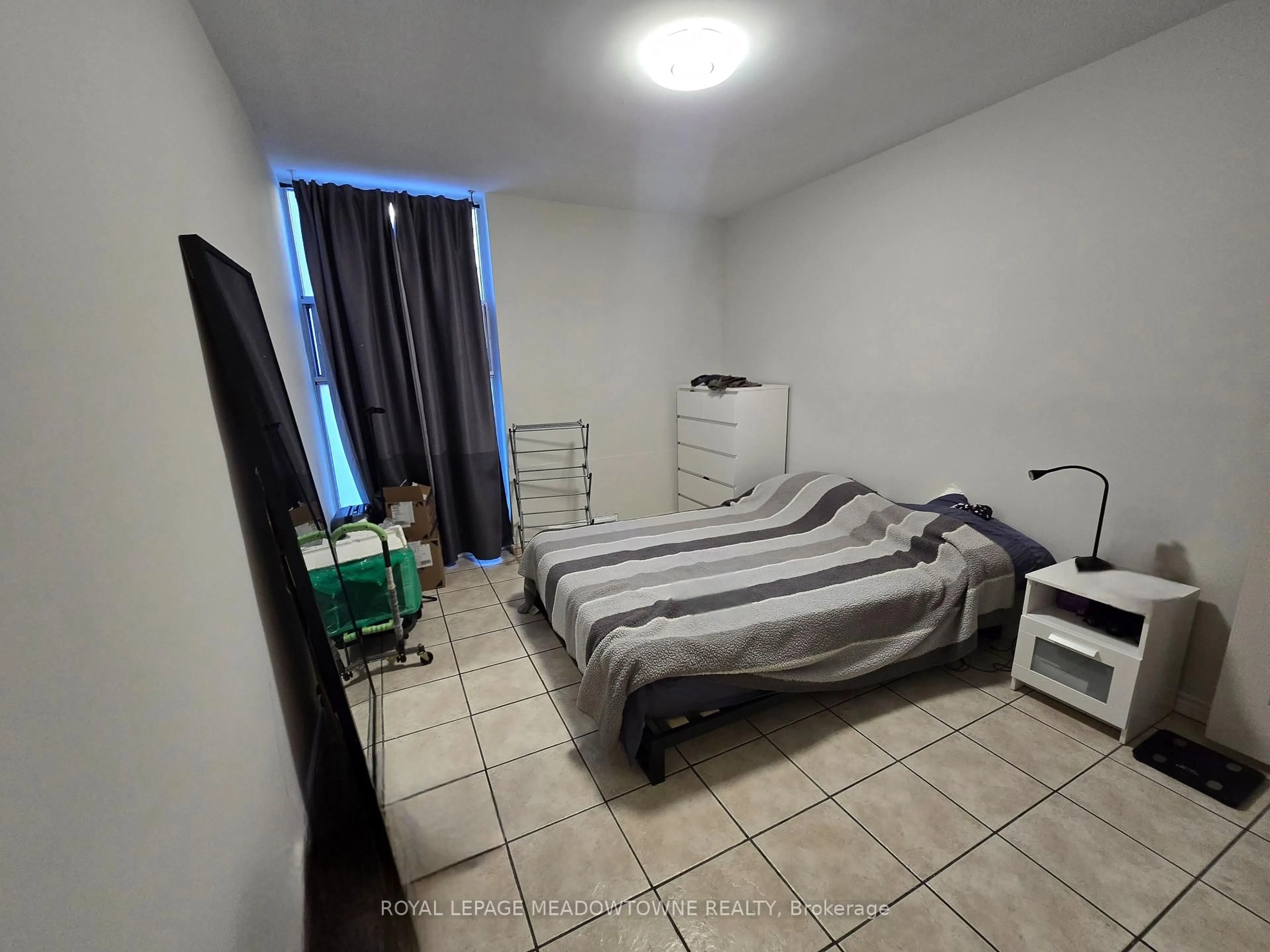 A pic of a room for 40 Homewood Ave #103, Toronto Ontario M4Y 2K2