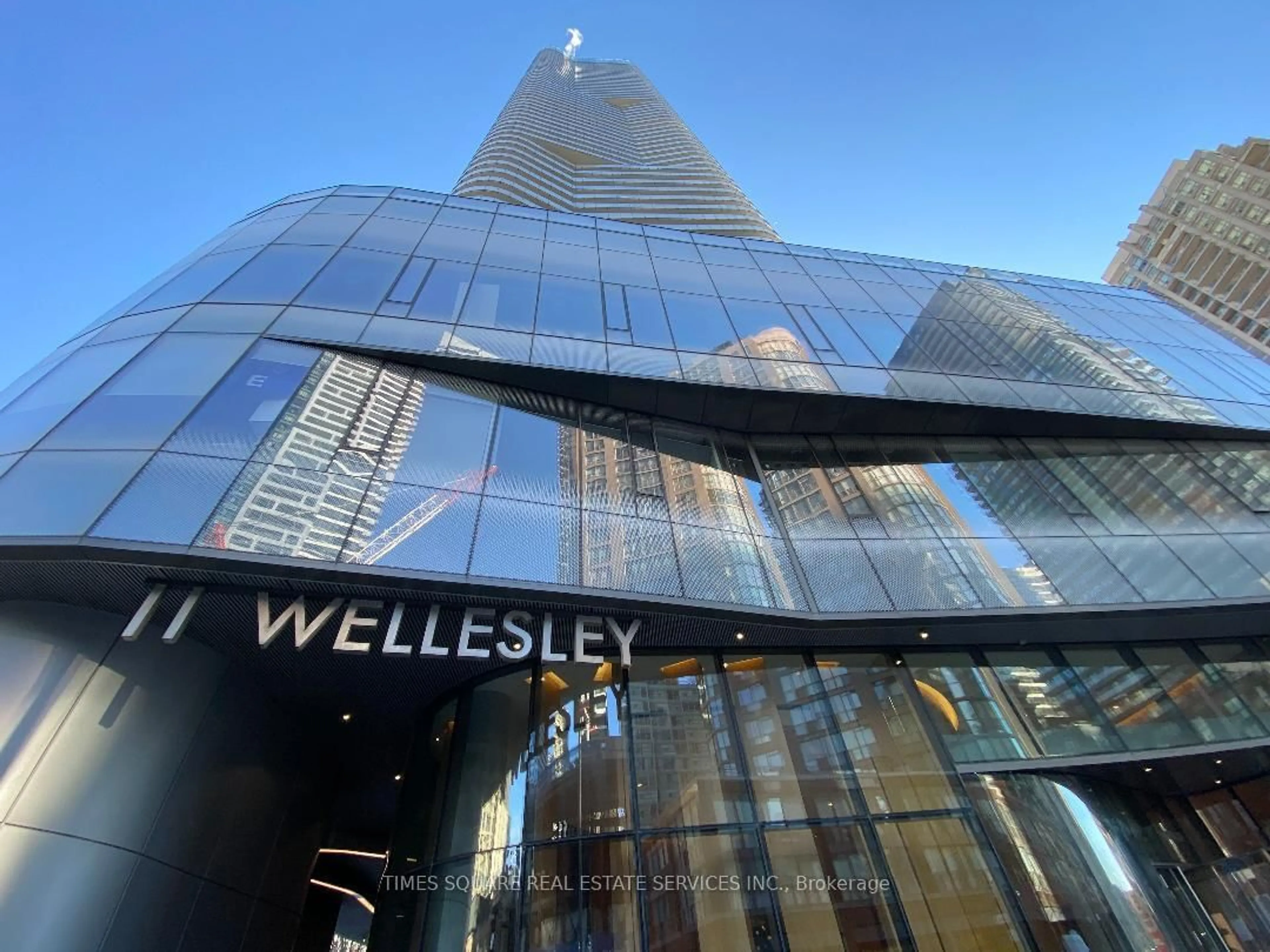 Lobby for 11 Wellesley St #1008, Toronto Ontario M4Y 0G4