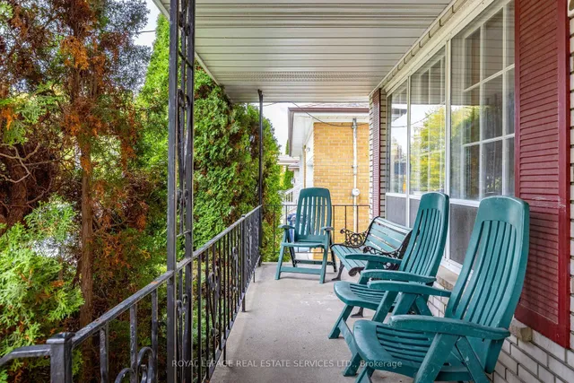 29 Doverwood Crt, Toronto 4